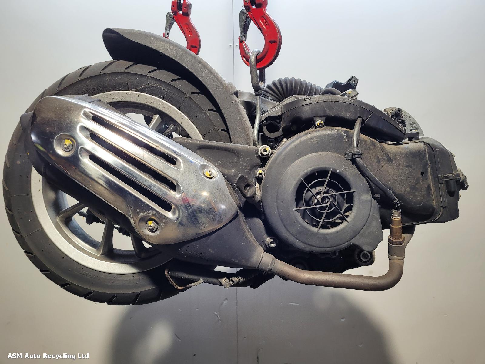 View Auto part Engine Vespa Primavera 2019