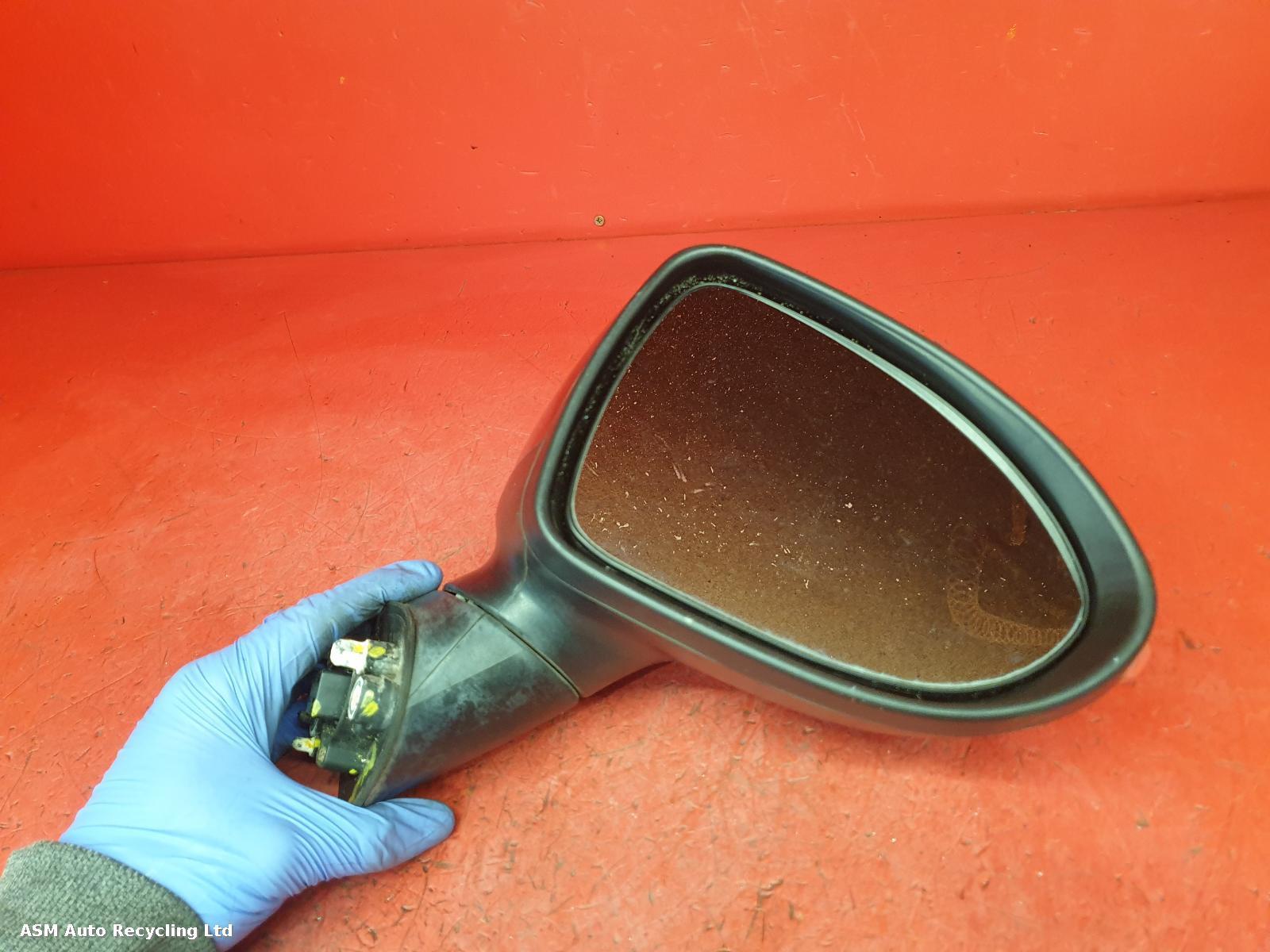 View Auto part R Door Mirror Kia Rio 2012