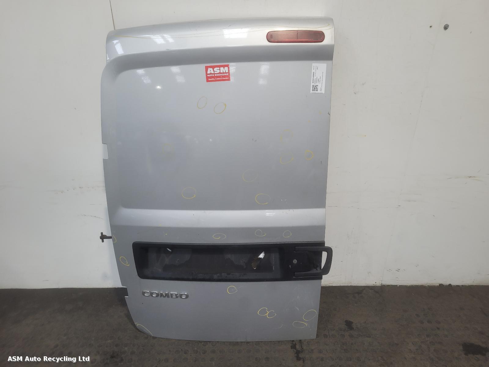 View Auto part L Rear Door Vauxhall Combo 2015