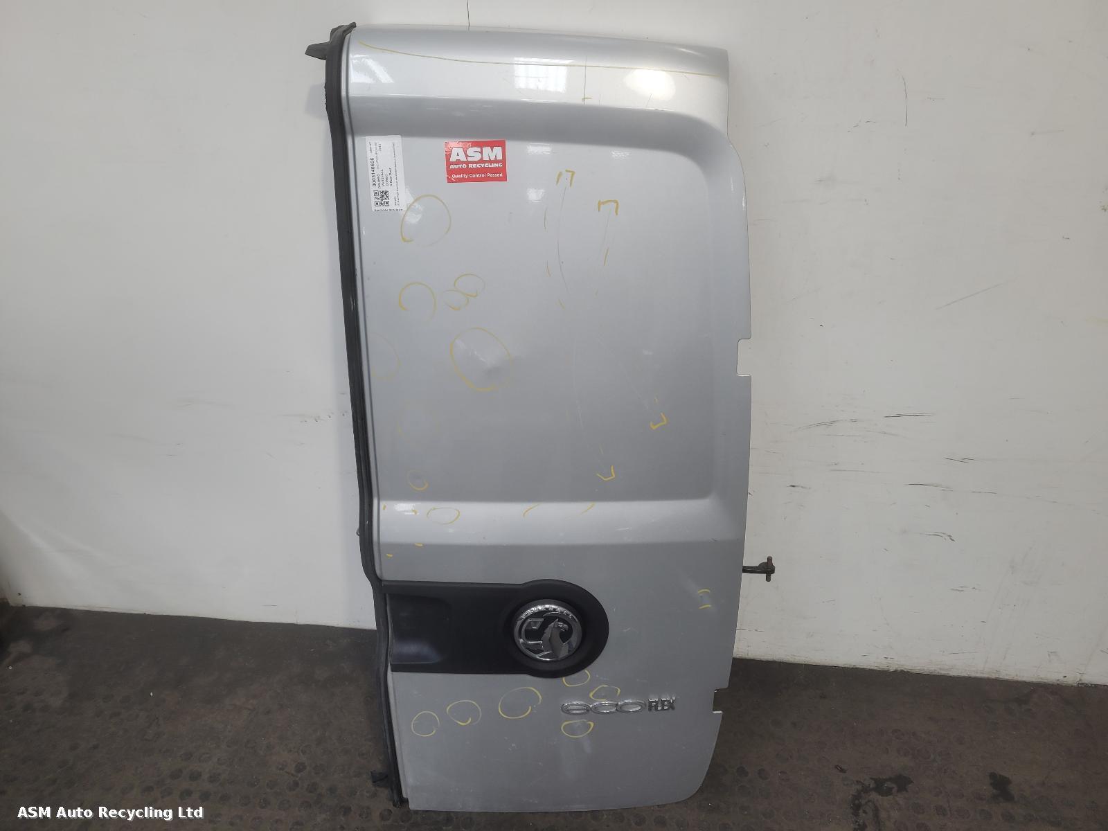 View Auto part R Rear Door Vauxhall Combo 2015
