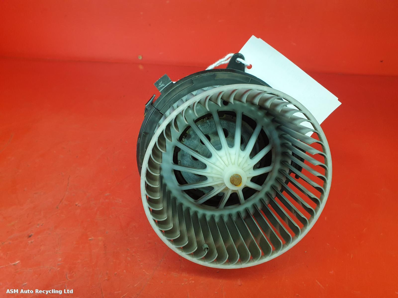 View Auto part Heater Motor/Assembly Vauxhall Crossland X 2018