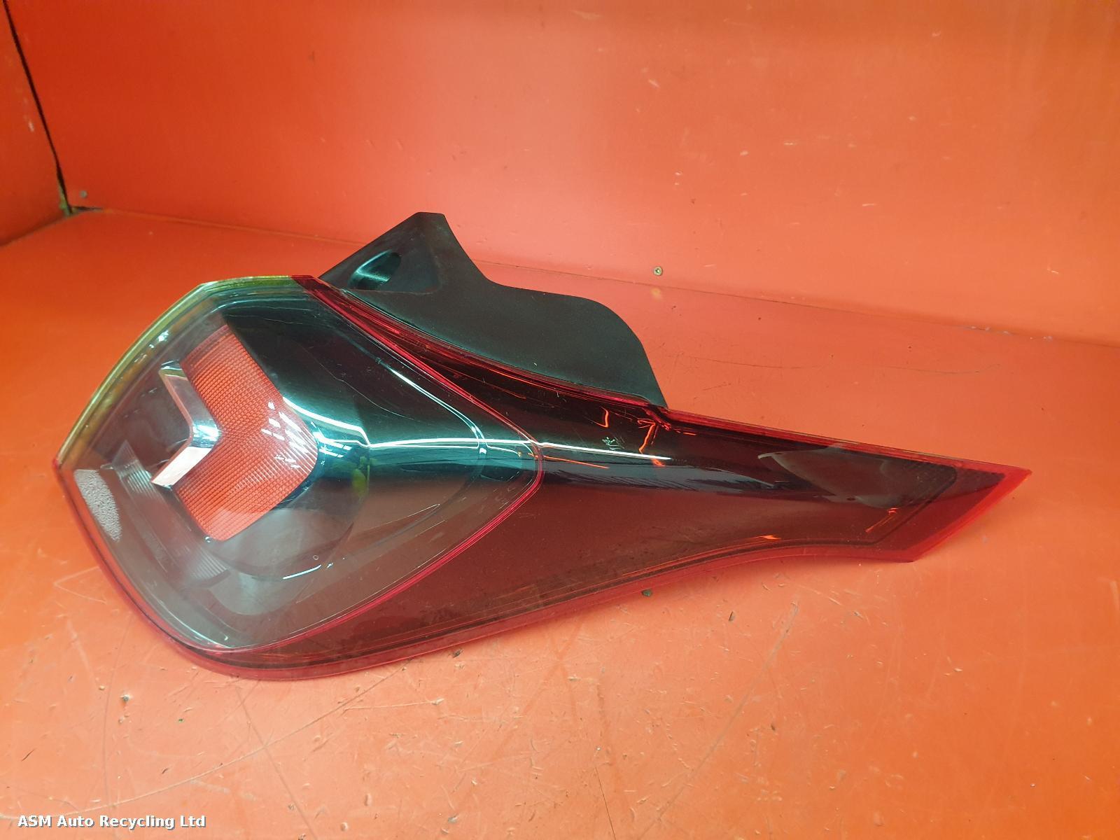View Auto part R Taillight Vauxhall Crossland X 2018