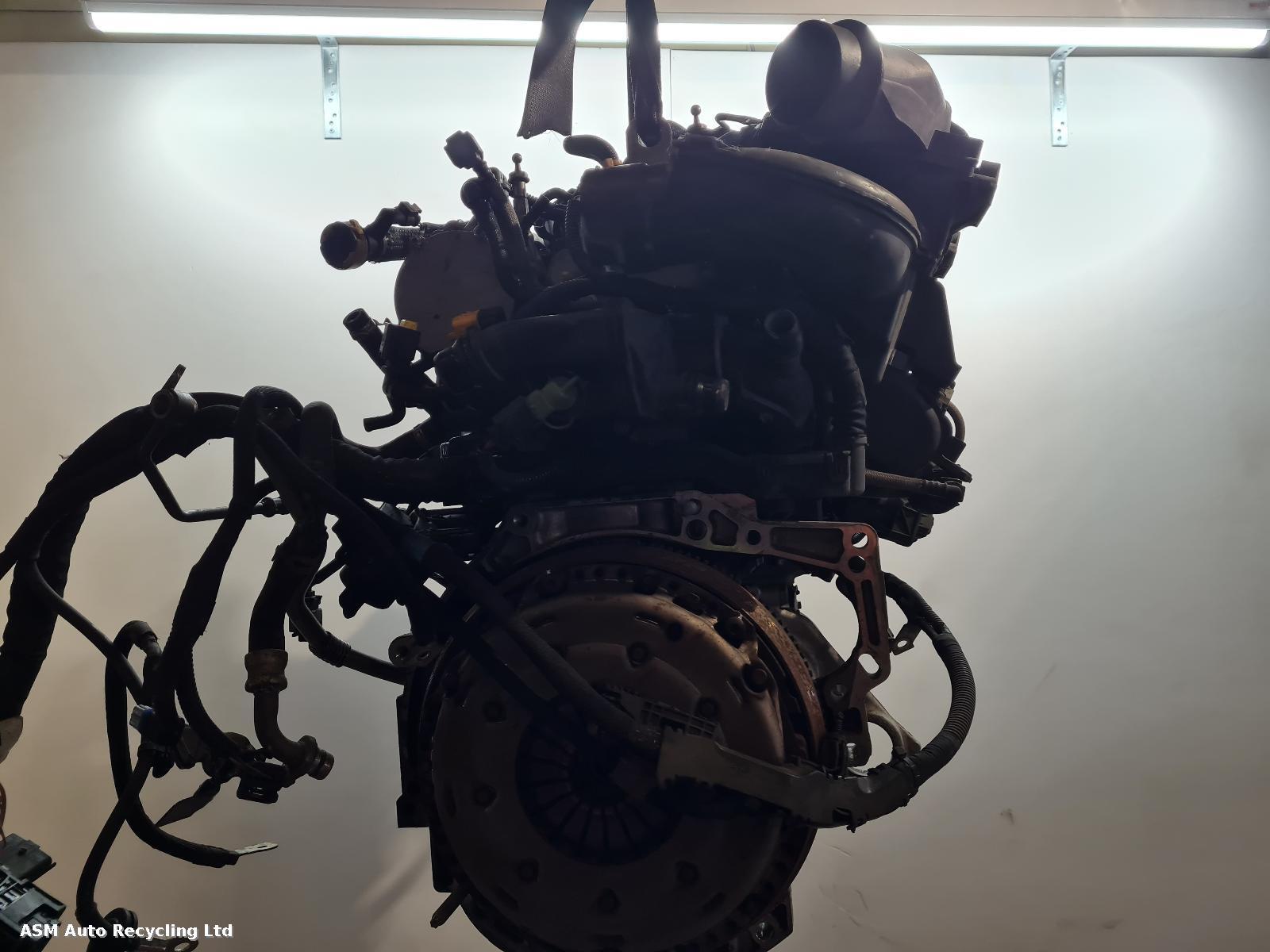 View Auto part Engine Vauxhall Crossland X 2018