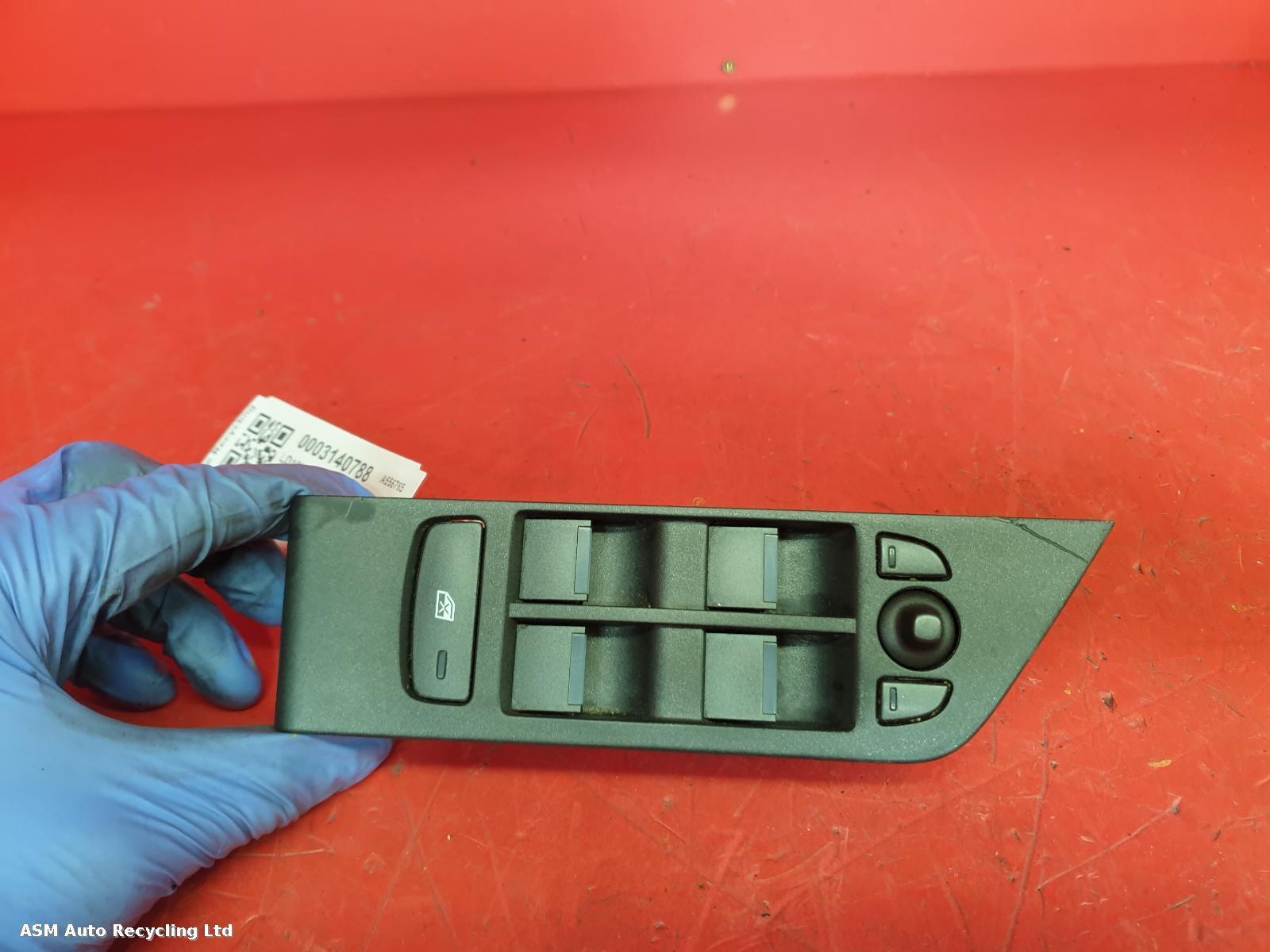 View Auto part Elect. Window Switch Land Rover Range Rover Evoque 2013