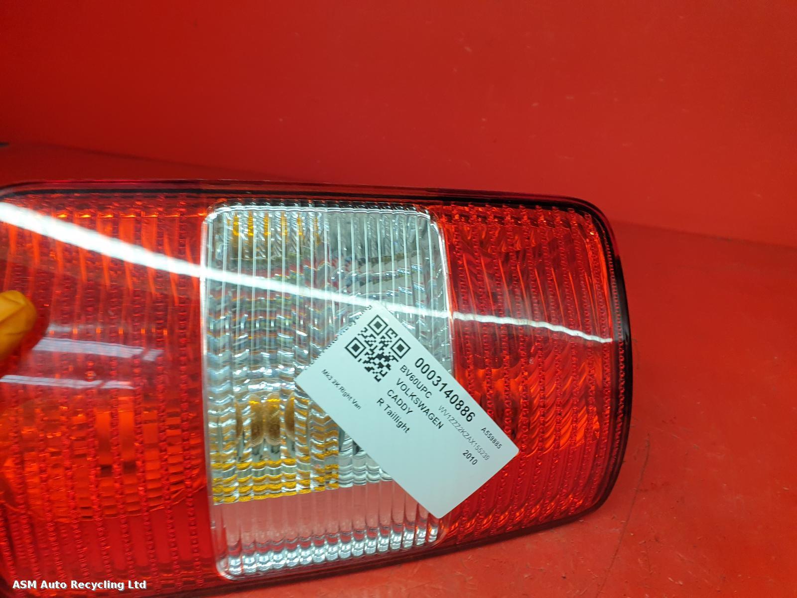 View Auto part R Taillight Volkswagen Caddy 2010