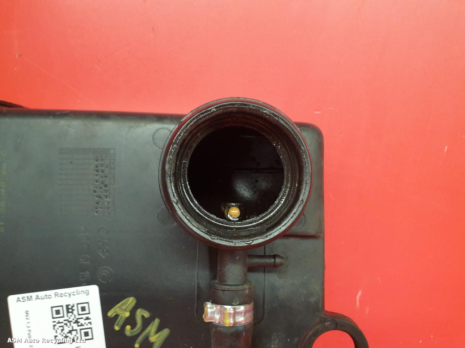 View Auto part Air Cleaner/Box Ford Ka 2010