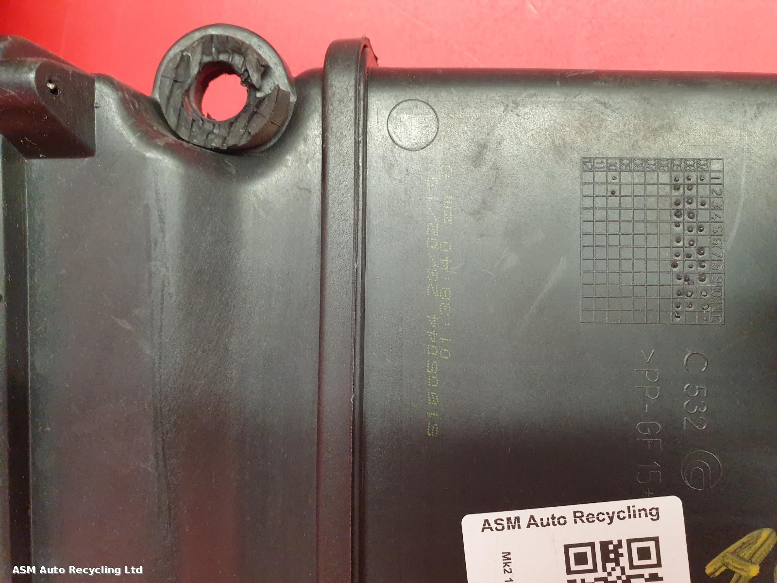 View Auto part Air Cleaner/Box Ford Ka 2010