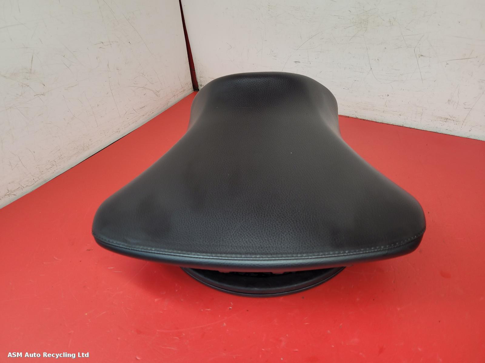 View Auto part Front Seat Bmw R1250 Rt Se 2019