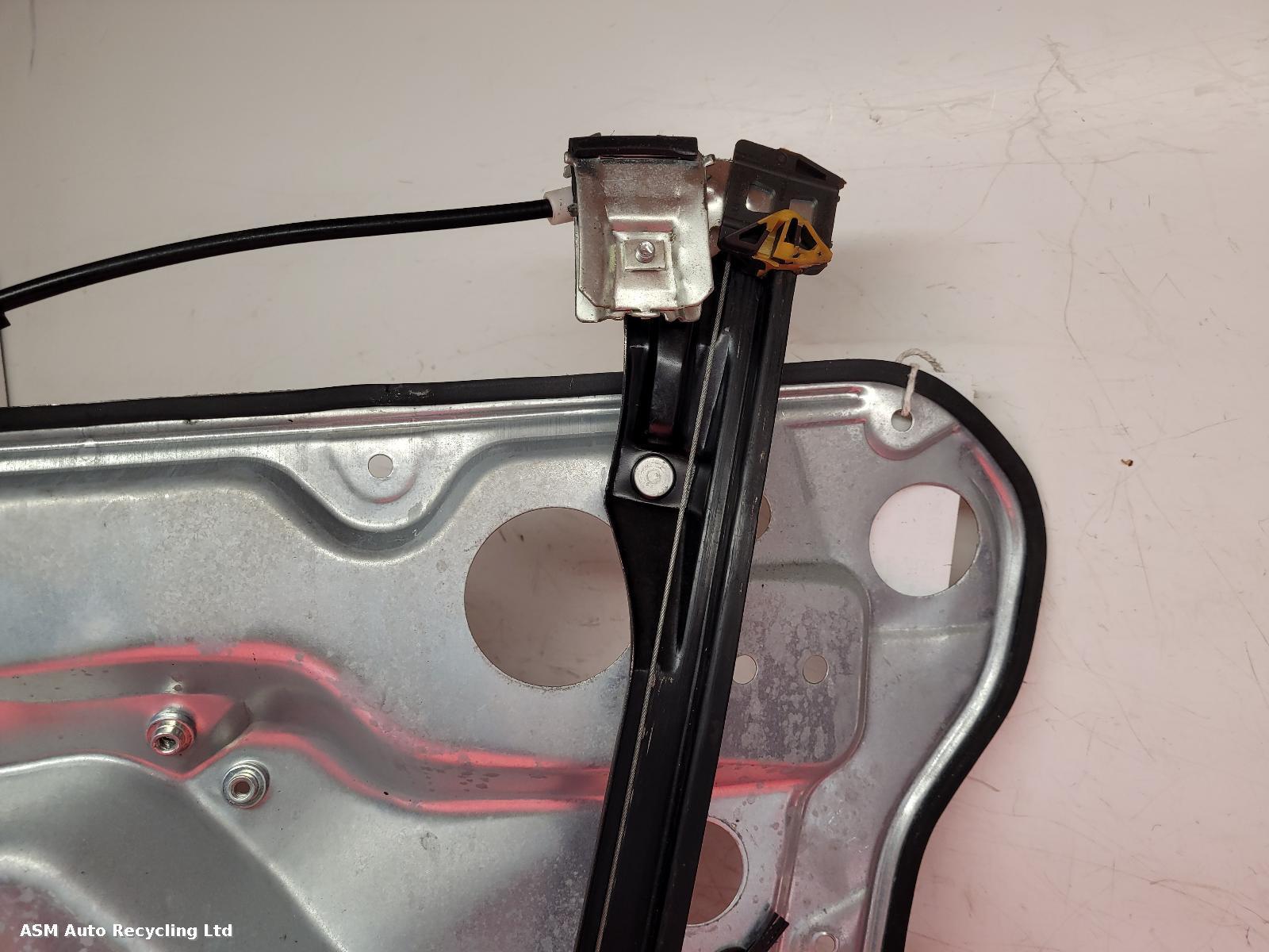 View Auto part RR Window Regulator Volkswagen Golf 2000