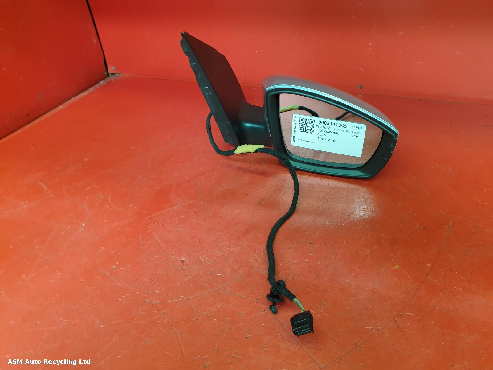 View Auto part R Door Mirror Volkswagen Polo 2011