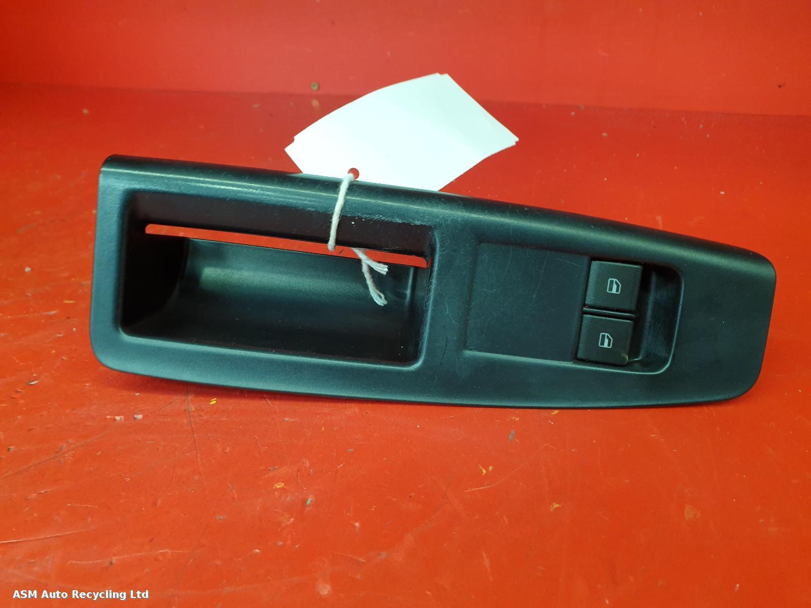 View Auto part Elect. Window Switch Volkswagen Polo 2007