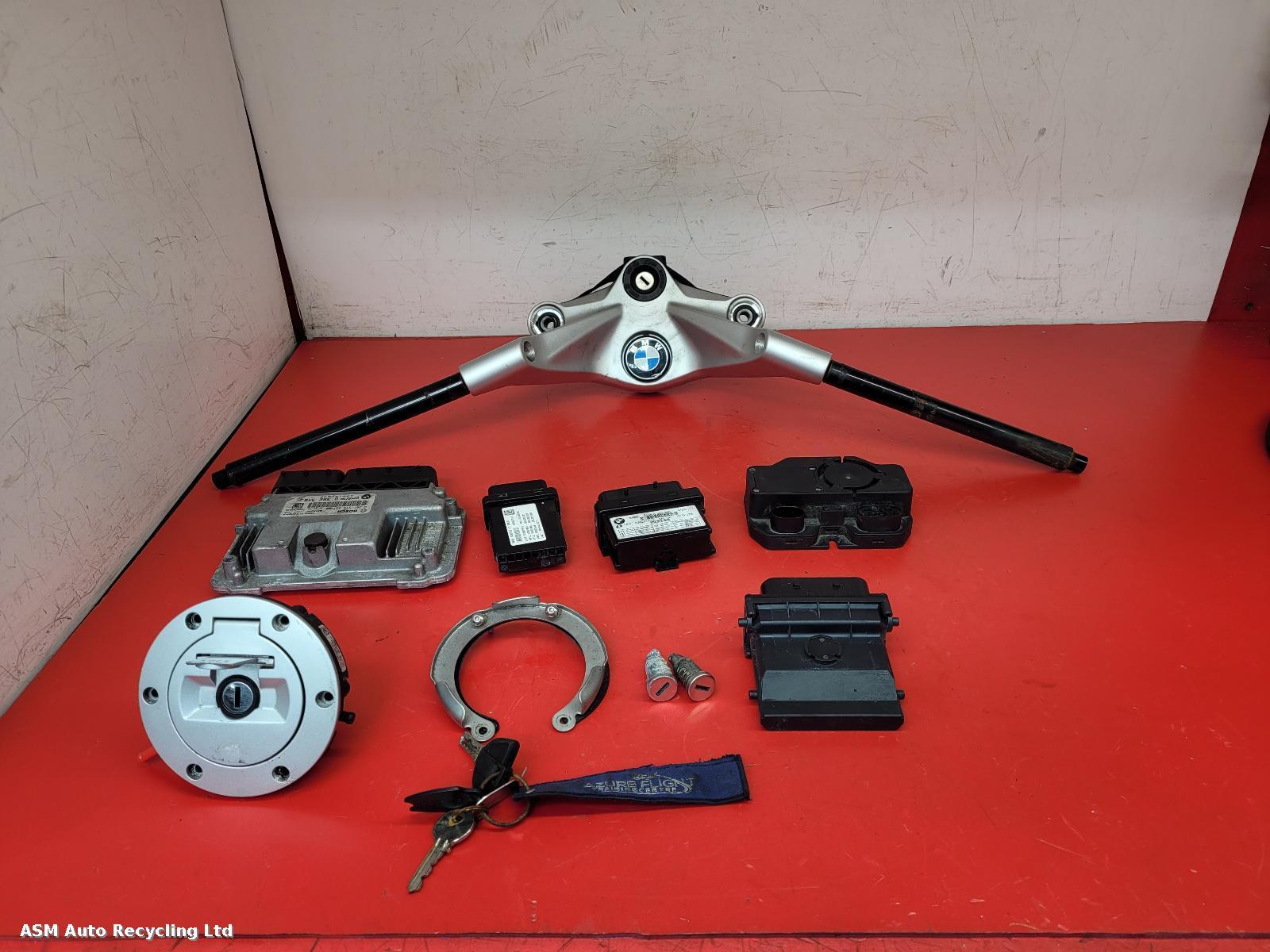 View Auto part Comp.Lock Set + Keys Bmw R1200 Rt 2017