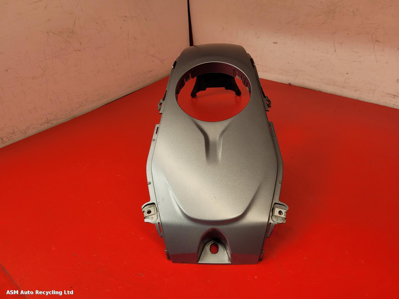 View Auto part Tank Trim Bmw R1200 Rt 2017