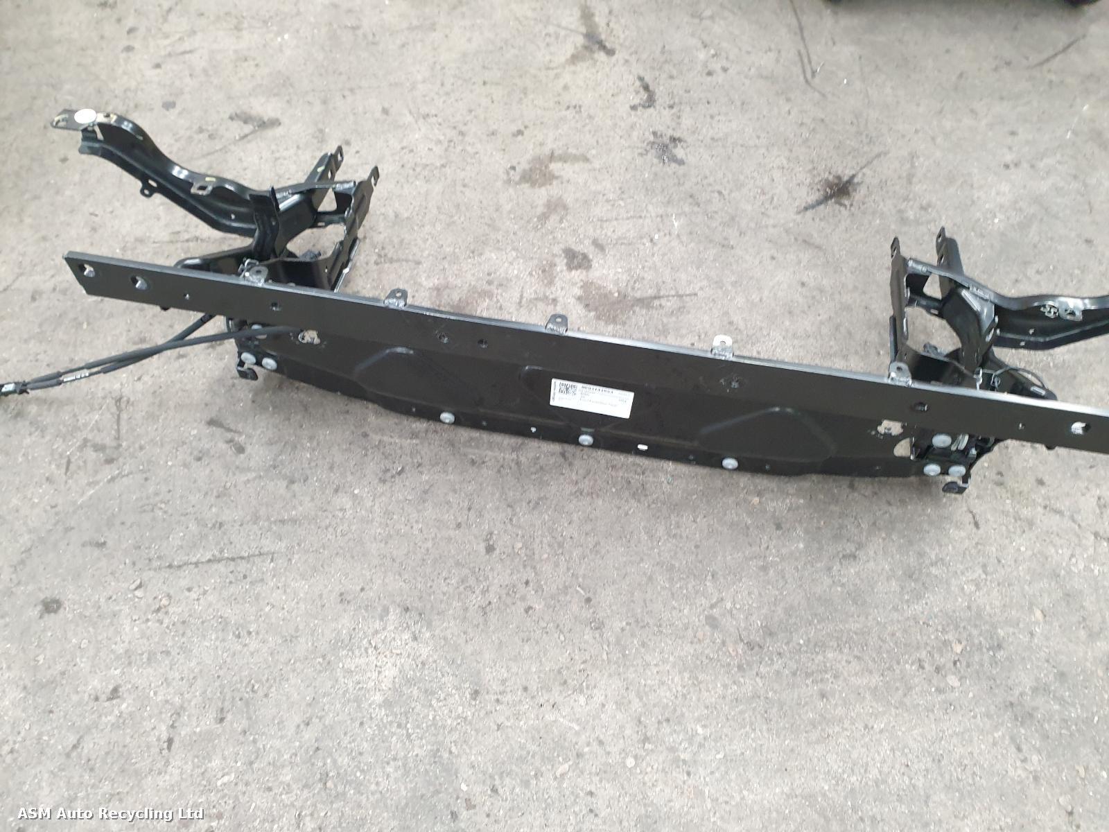 View Auto part Front Panel Bmw X5 2019