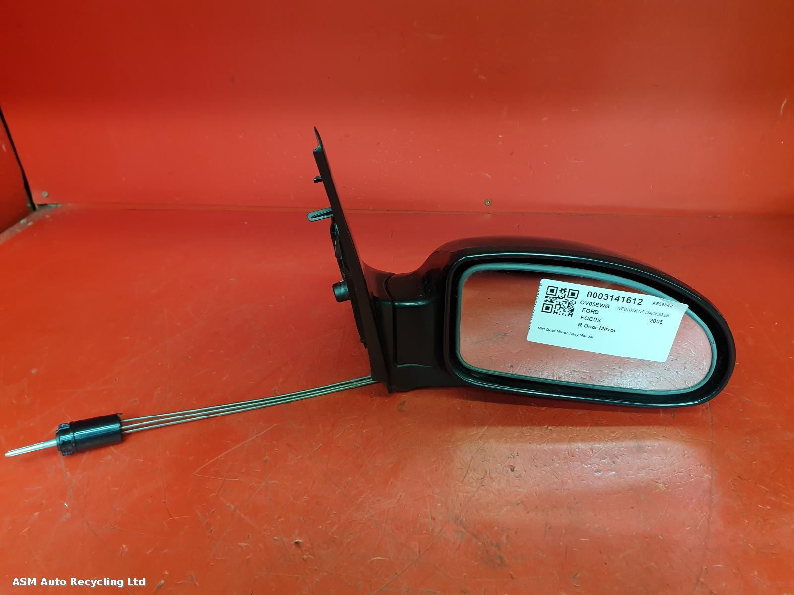 View Auto part R Door Mirror Ford Focus 2005