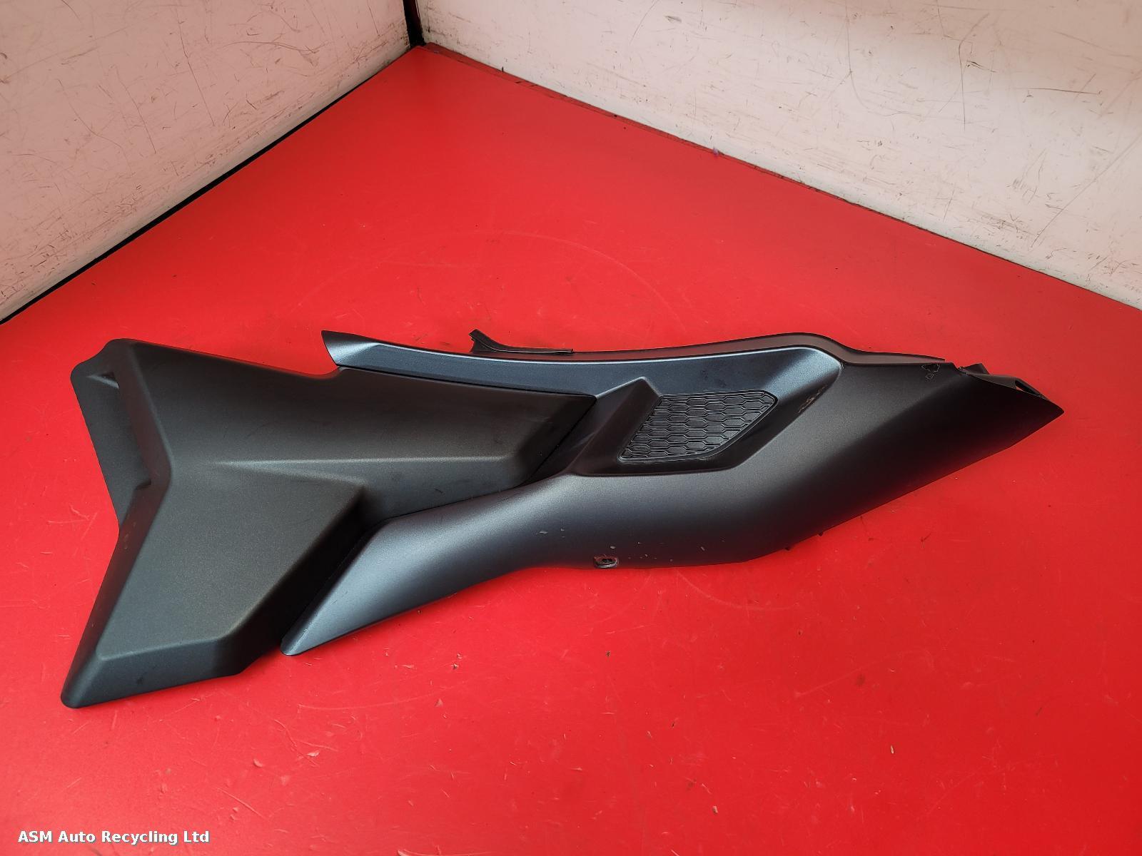 View Auto part Side Panel Left Zontes Zt 125 2024