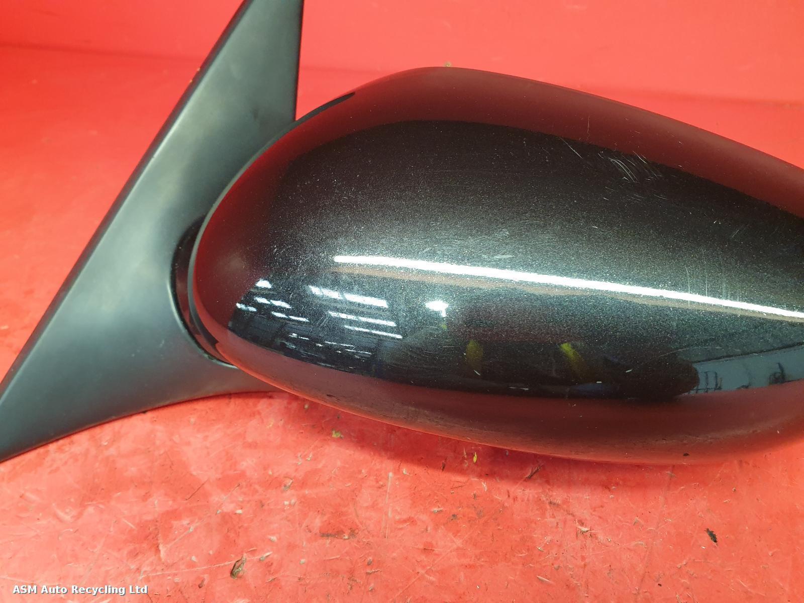 View Auto part L Door Mirror Porsche Boxster 2001