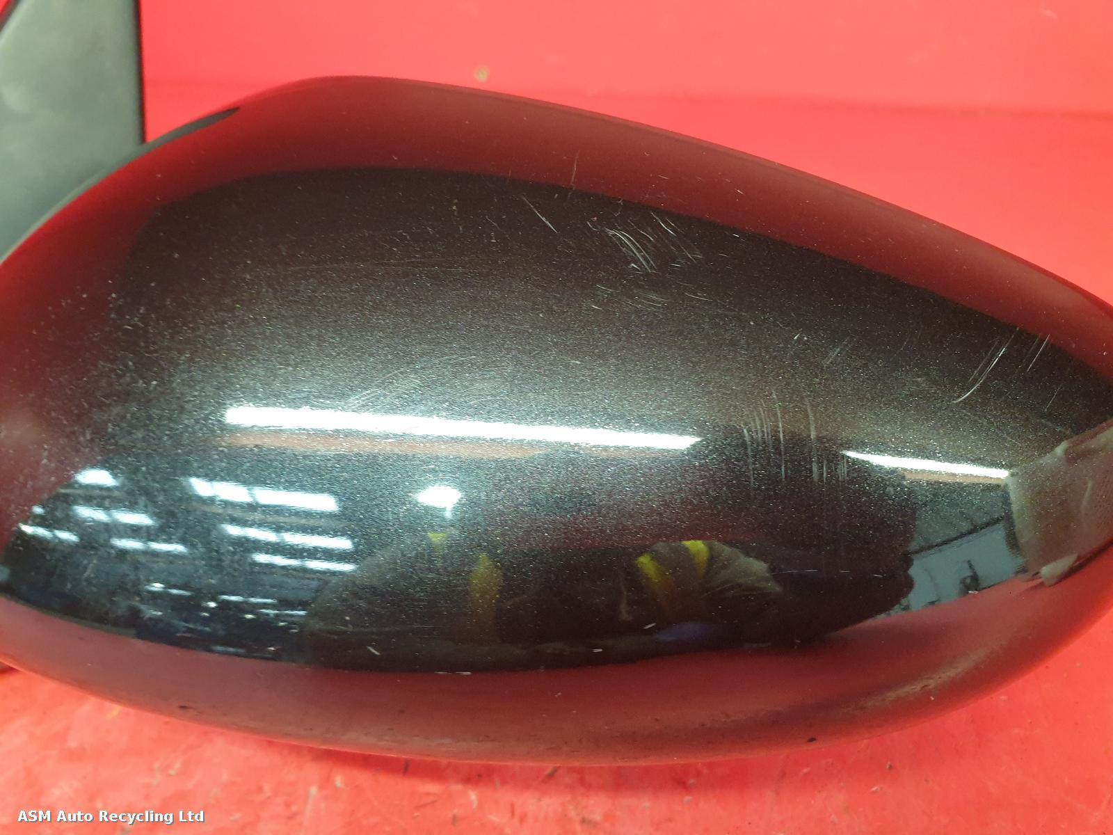 View Auto part L Door Mirror Porsche Boxster 2001