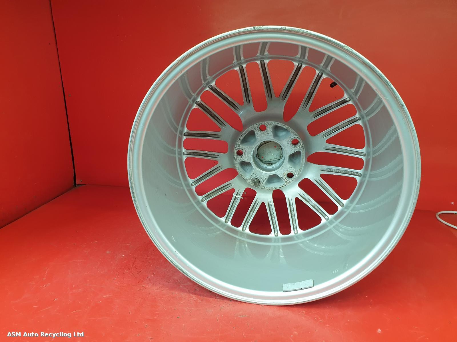 View Auto part Wheel Porsche Boxster 2001