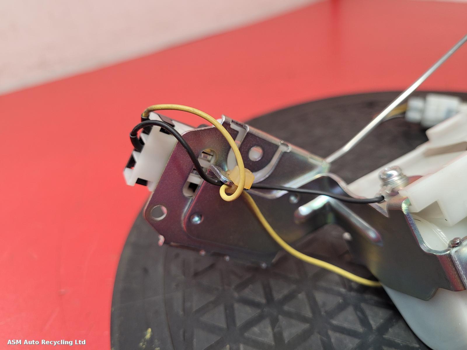 View Auto part Fuel Pump Suzuki Sv650 2018