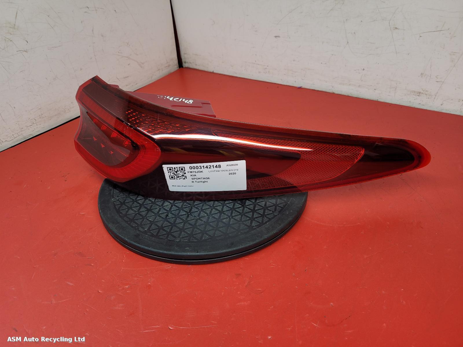 View Auto part R Taillight Kia Sportage 2020