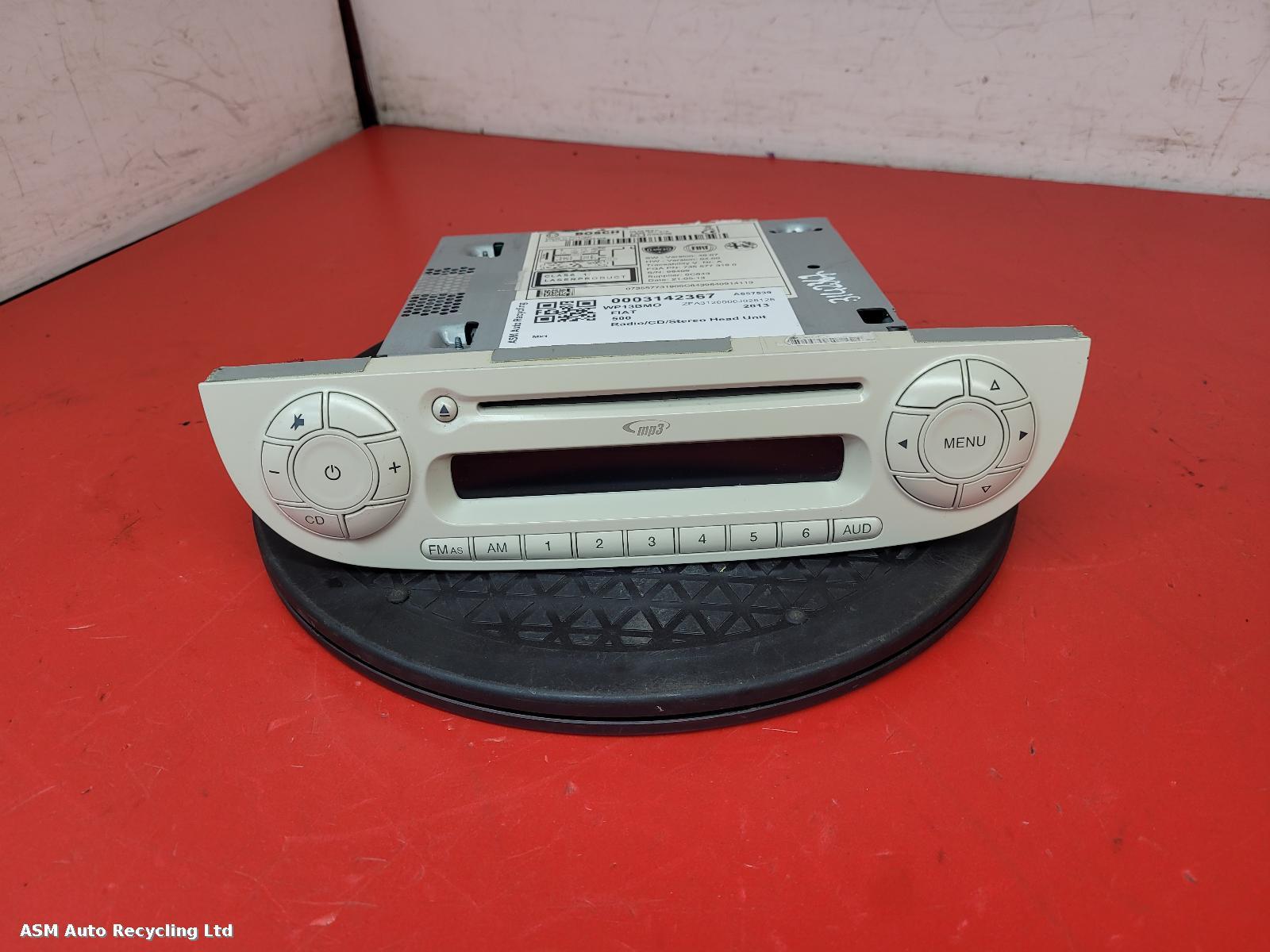 View Auto part A/V Equipment Fiat 500 2013