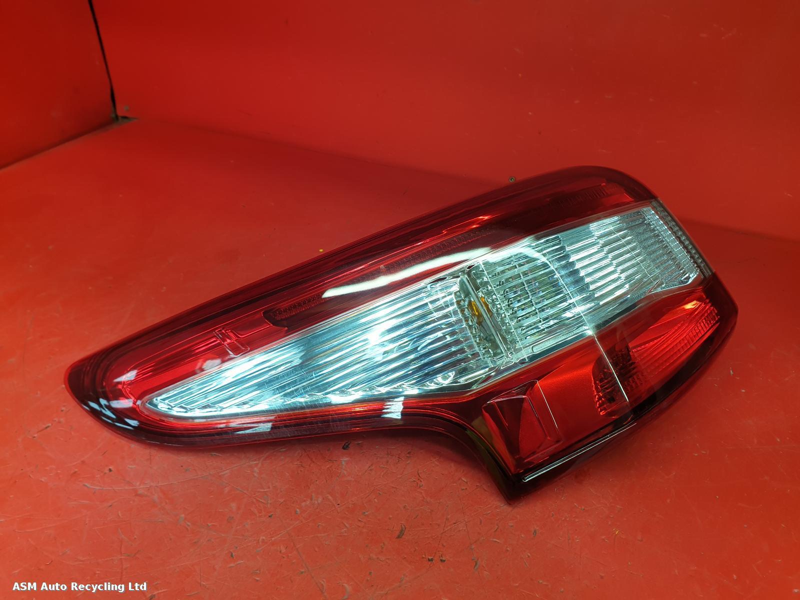 View Auto part L Taillight Nissan Qashqai 2016