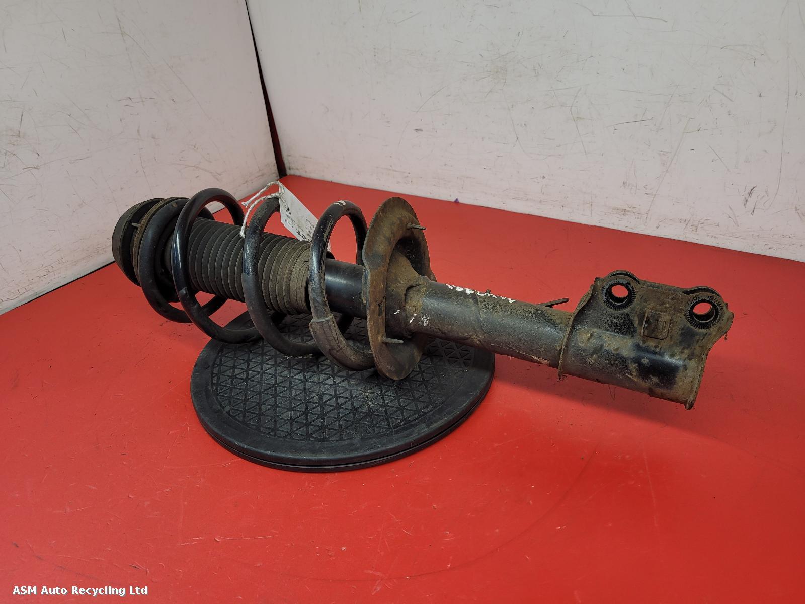 View Auto part RF Strut Hyundai Ix20 2014