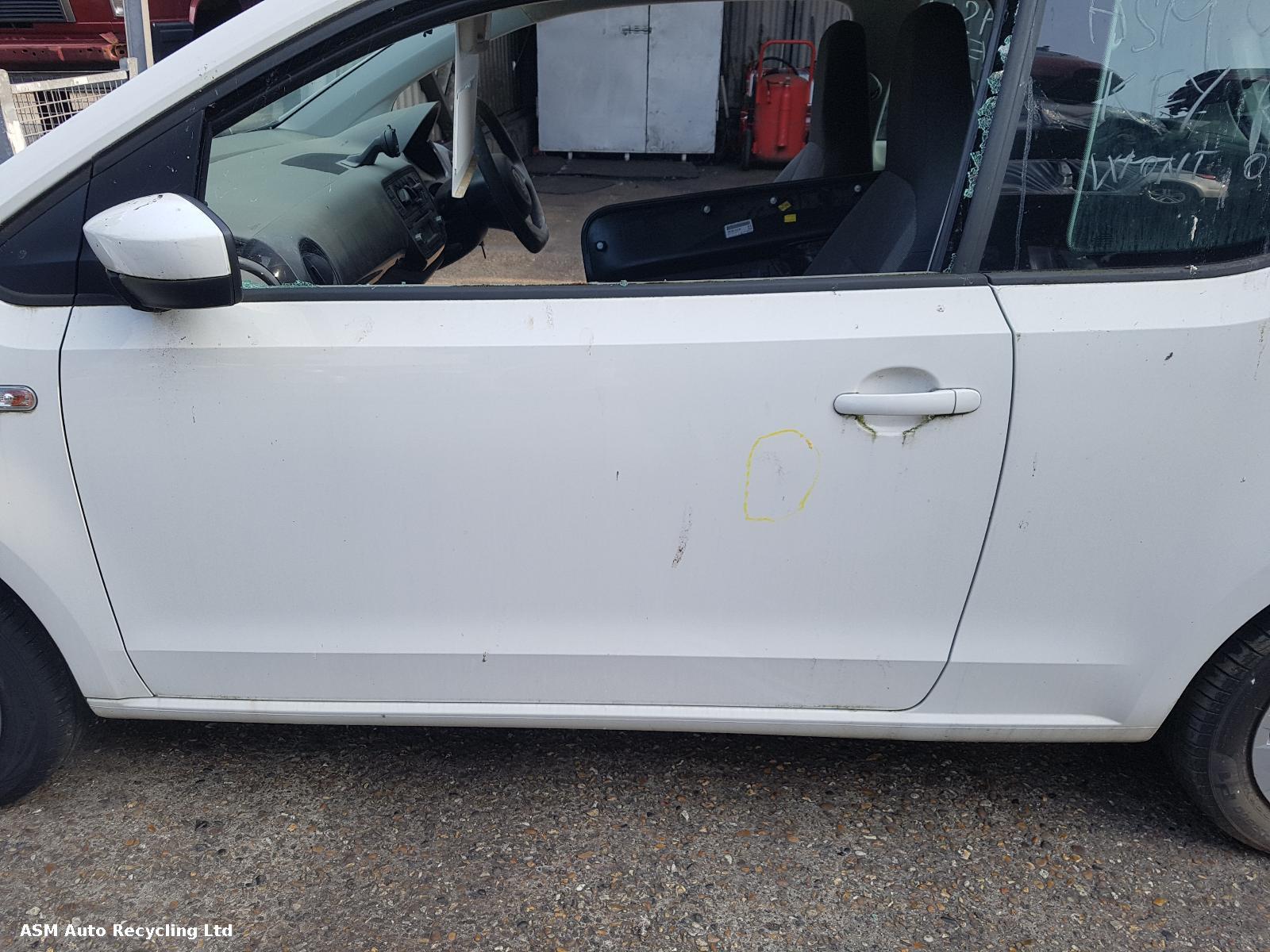 View Auto part L Front Door Volkswagen Up 2015
