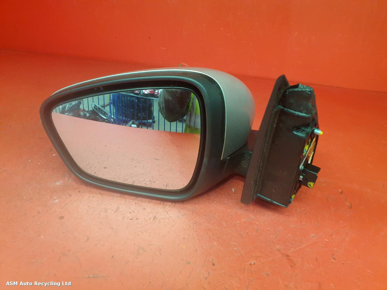 View Auto part L Door Mirror Ford Kuga 2020