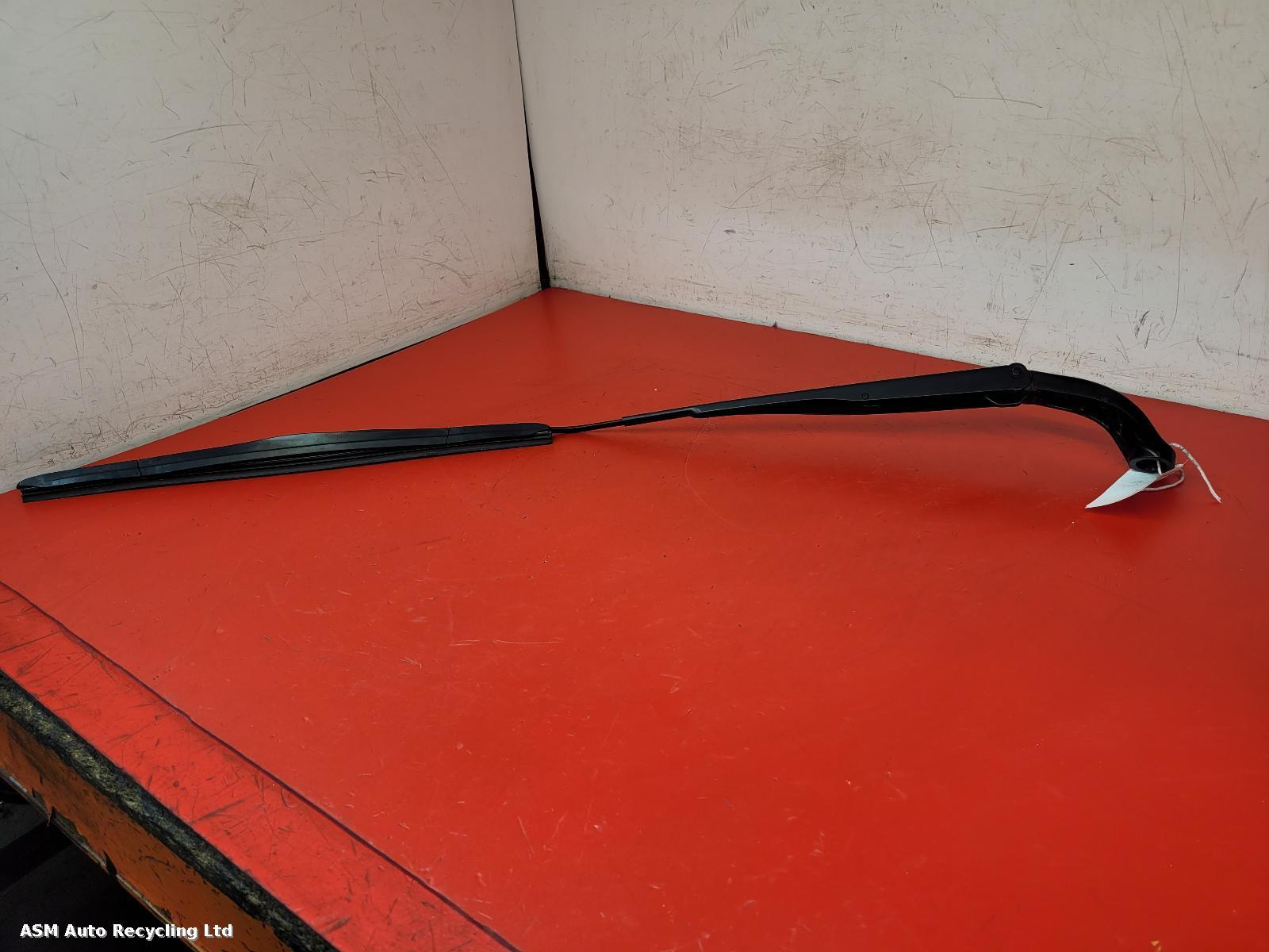 View Auto part Wiper Arm Honda Civic 2012