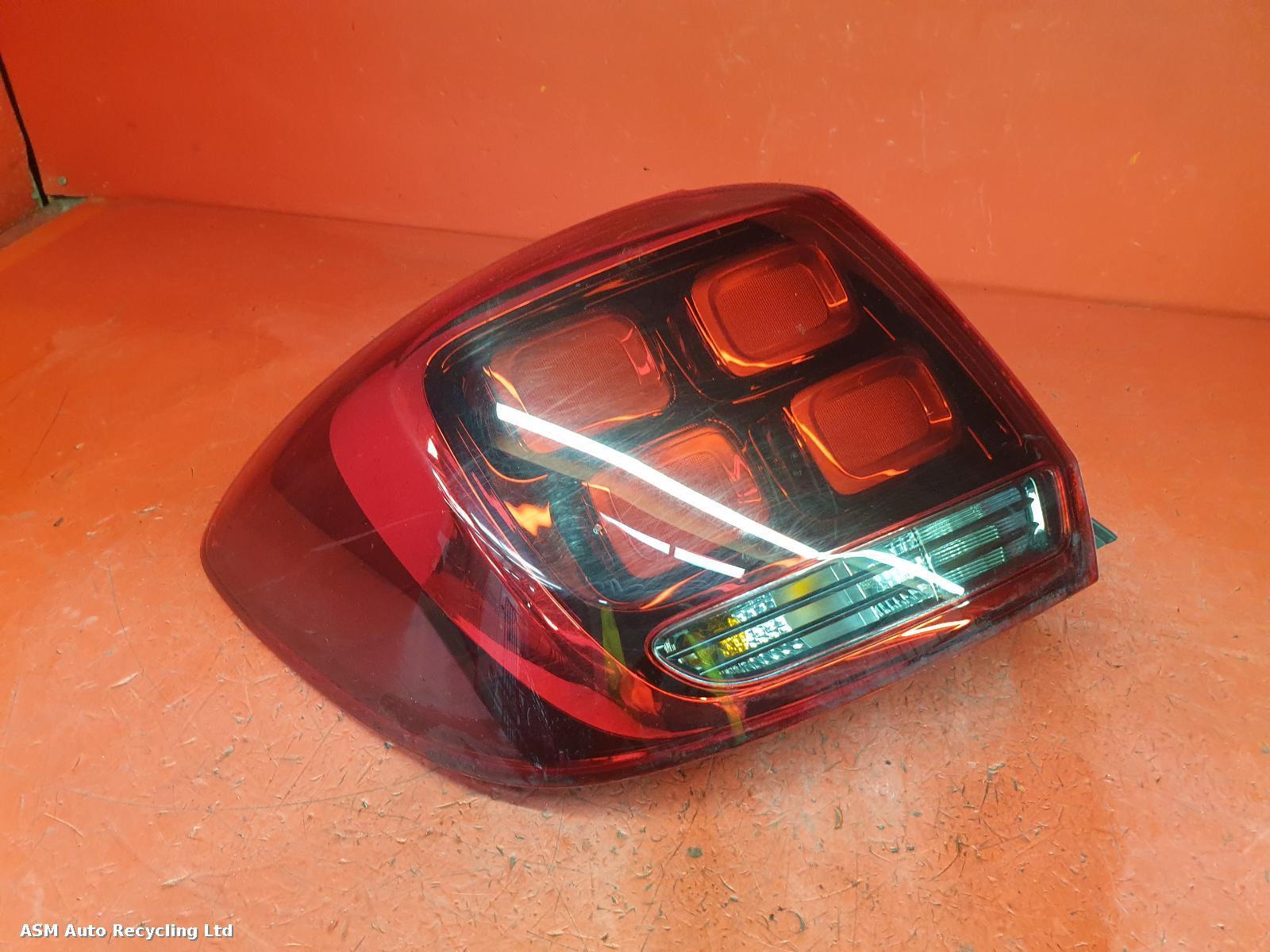 View Auto part L Taillight Dacia Sandero 2017