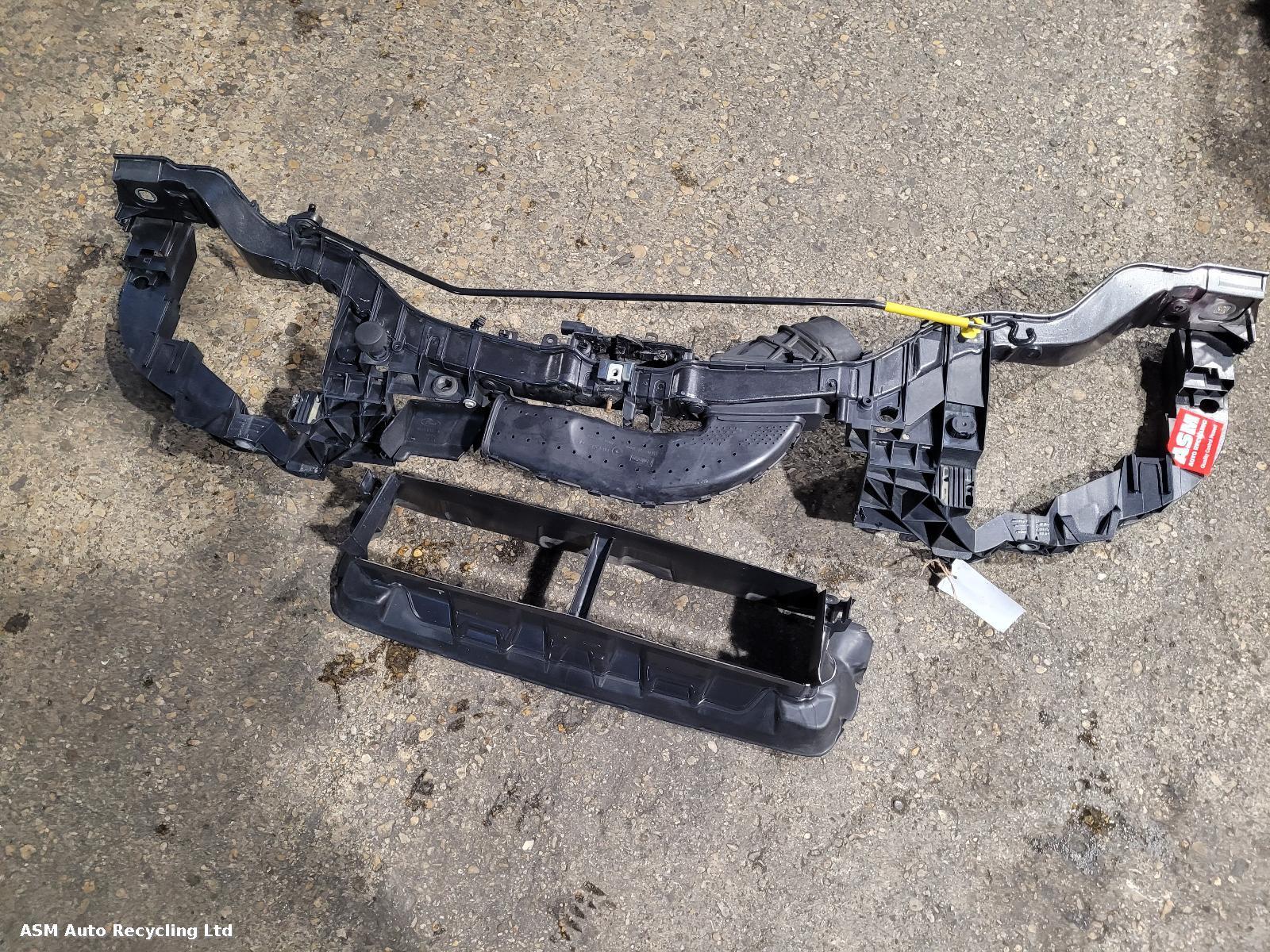 View Auto part Front Panel Ford Focus 2015
