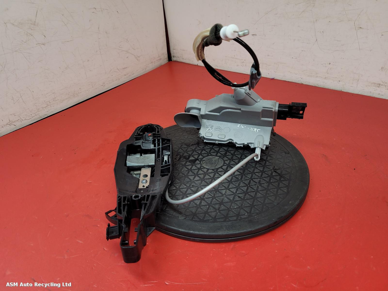 View Auto part Door Lock Assembly Citroen C4 Cactus 2015