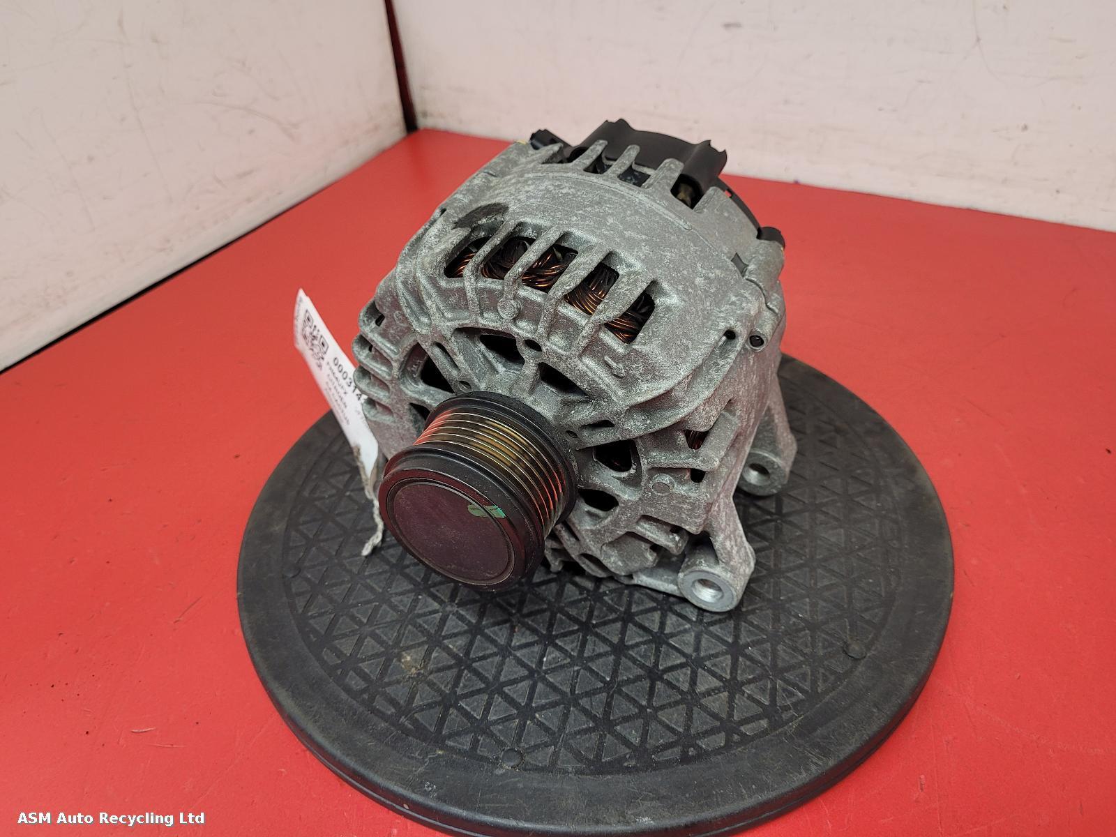 View Auto part Alternator Citroen C4 Cactus 2015