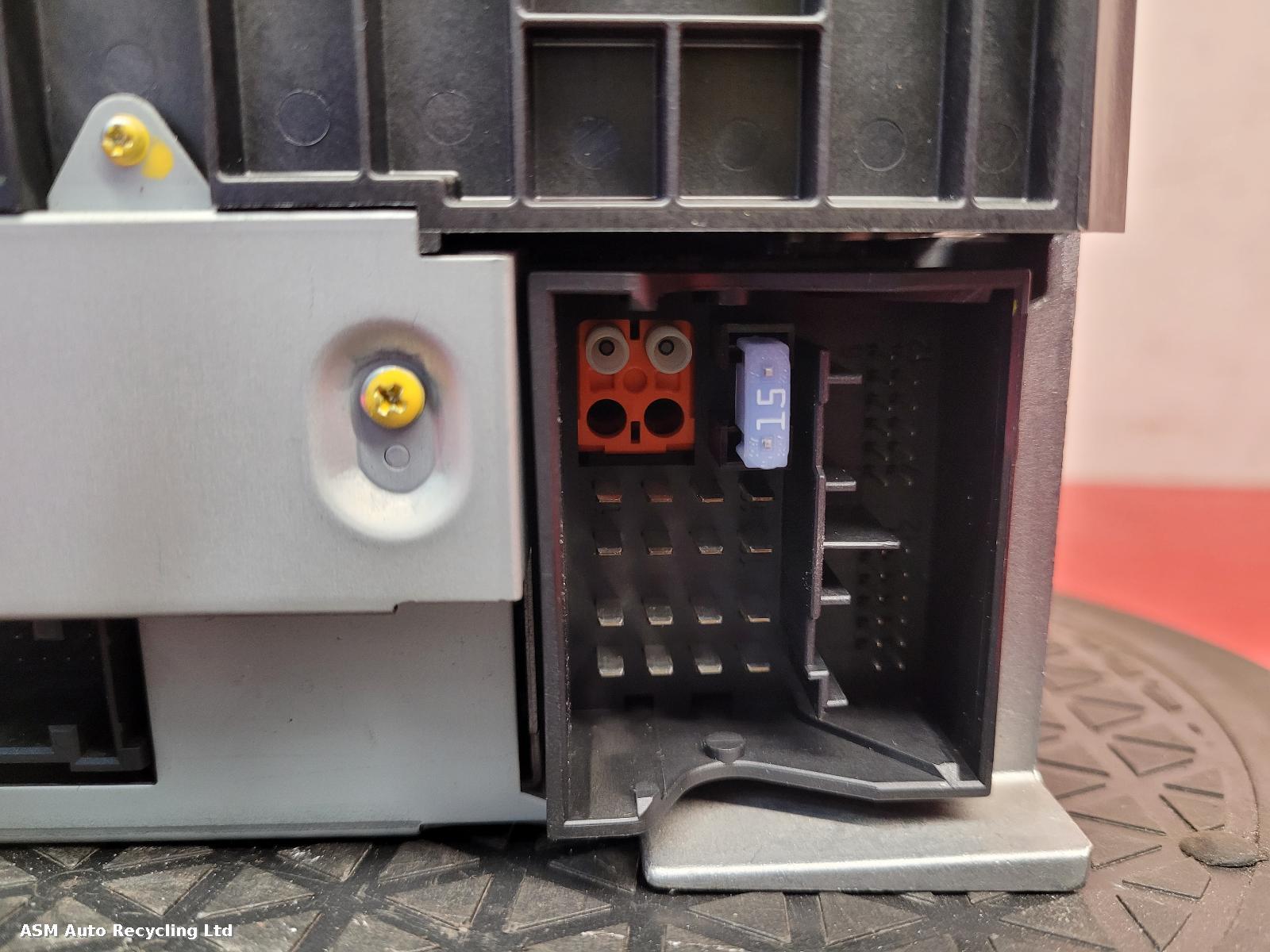 View Auto part A/V Equipment Mercedes M Class 2009
