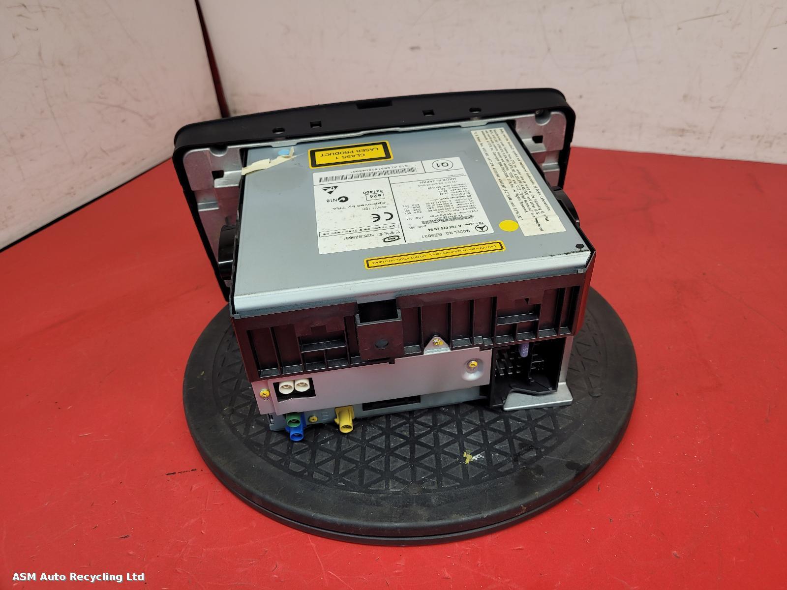 View Auto part A/V Equipment Mercedes M Class 2009