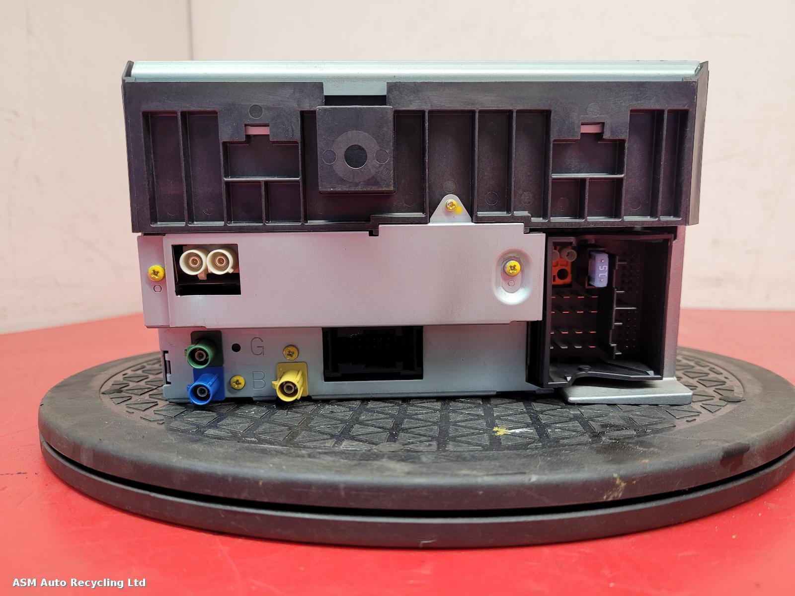 View Auto part A/V Equipment Mercedes M Class 2009