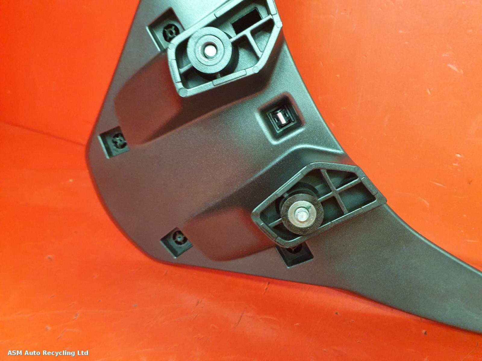 View Auto part Grab Handle Piaggio Mp3 530 Exclusive 2024