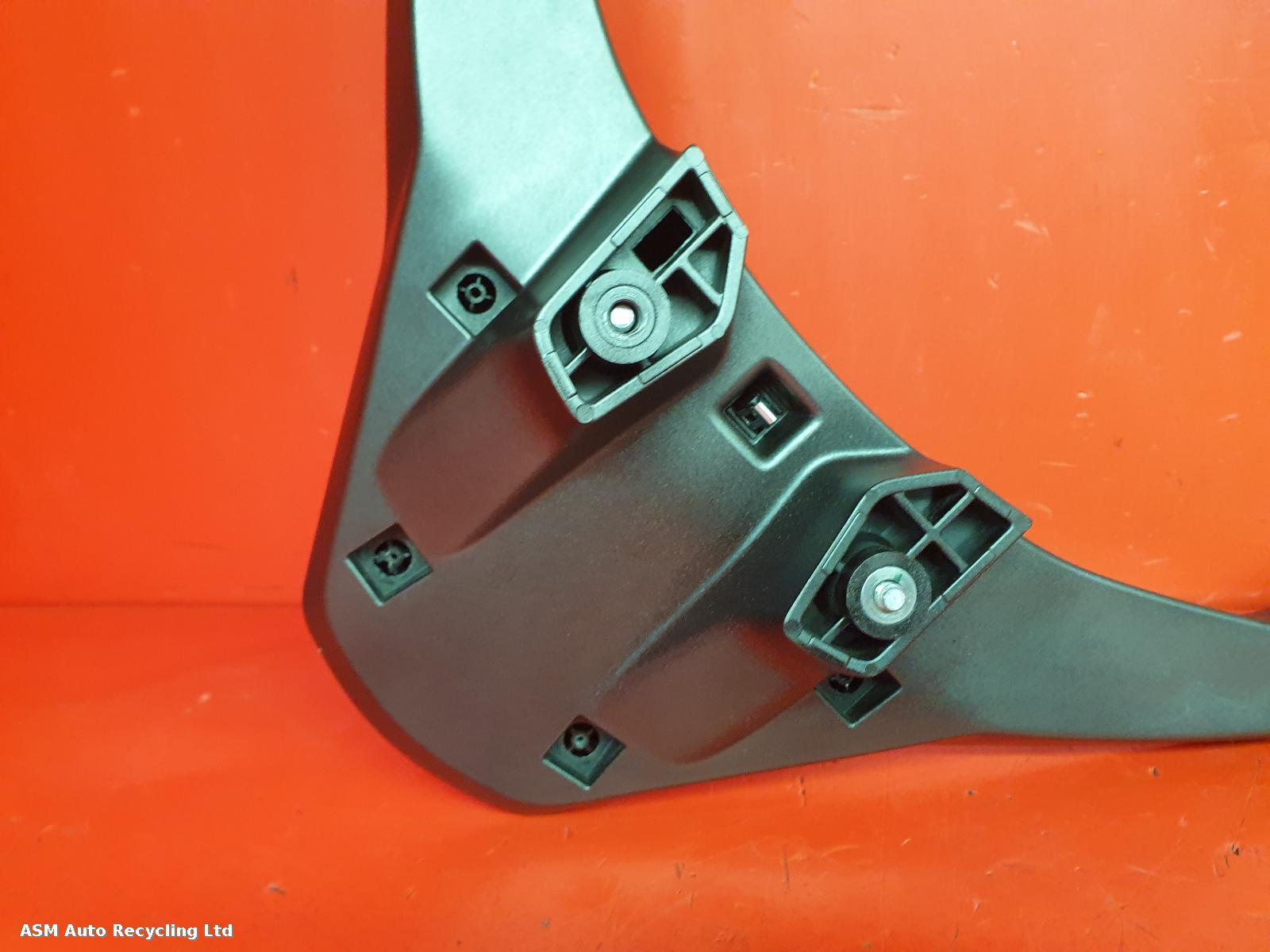 View Auto part Grab Handle Piaggio Mp3 530 Exclusive 2024