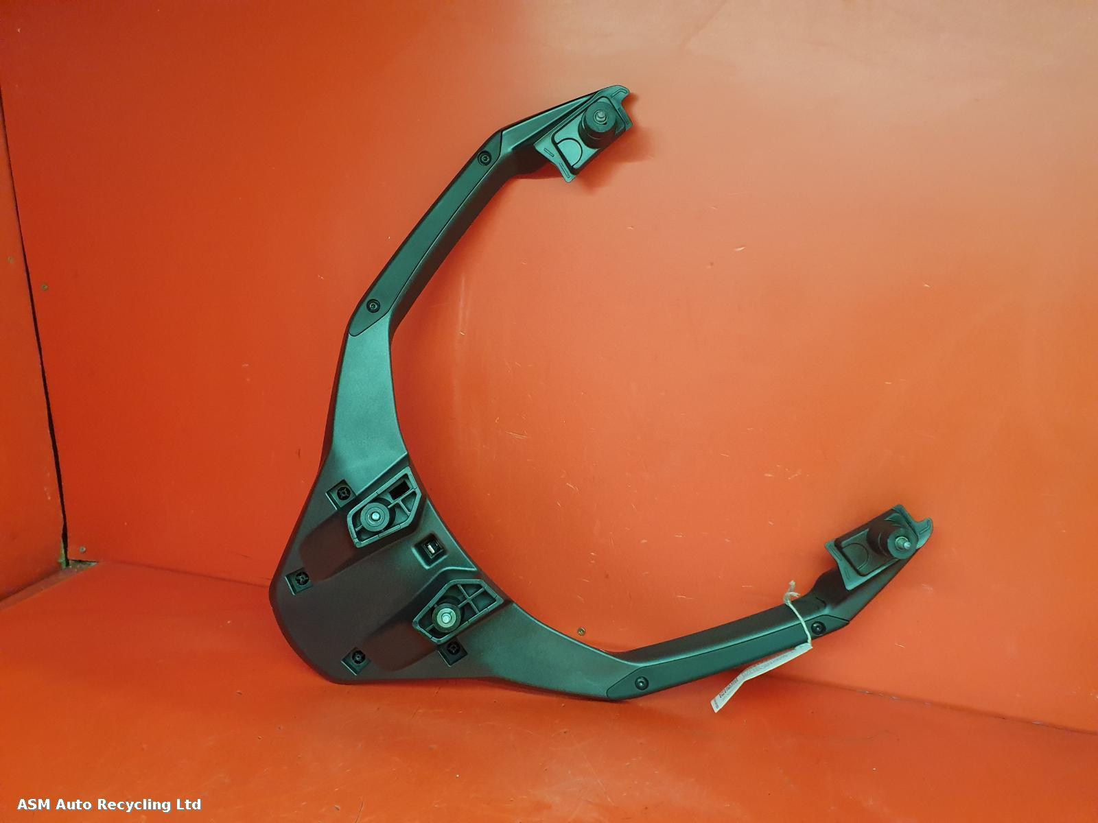 View Auto part Grab Handle Piaggio Mp3 530 Exclusive 2024