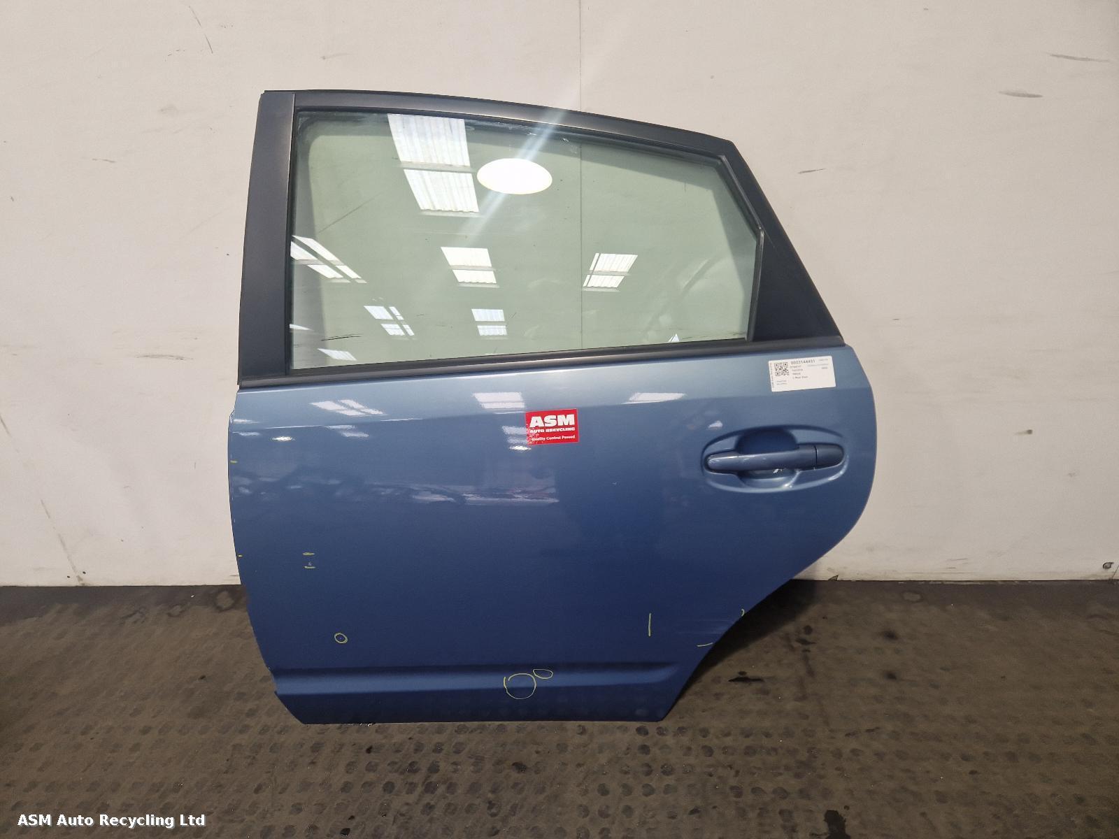 View Auto part L Rear Door Toyota Prius 2009