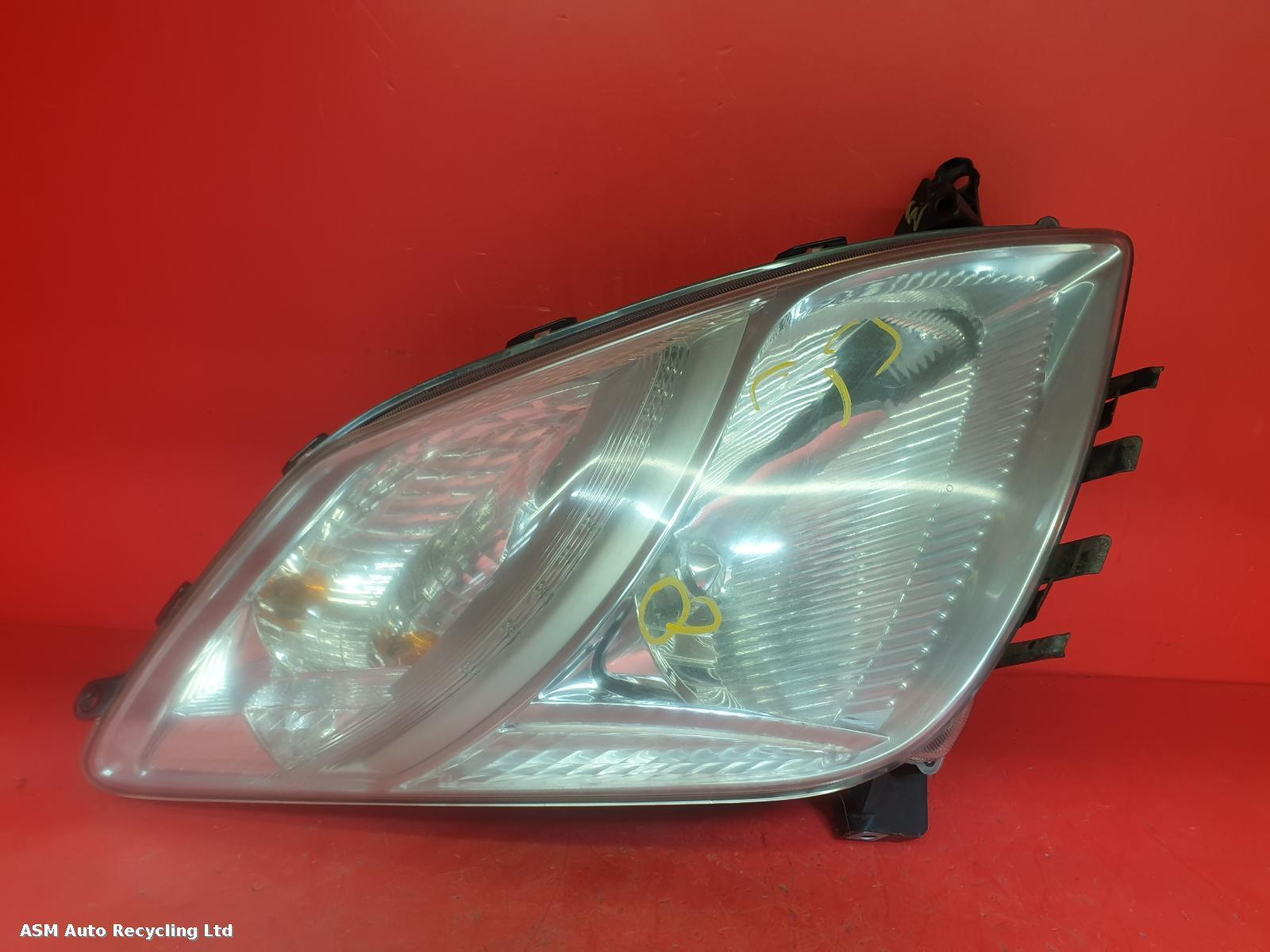 View Auto part R Headlamp Toyota Prius 2009