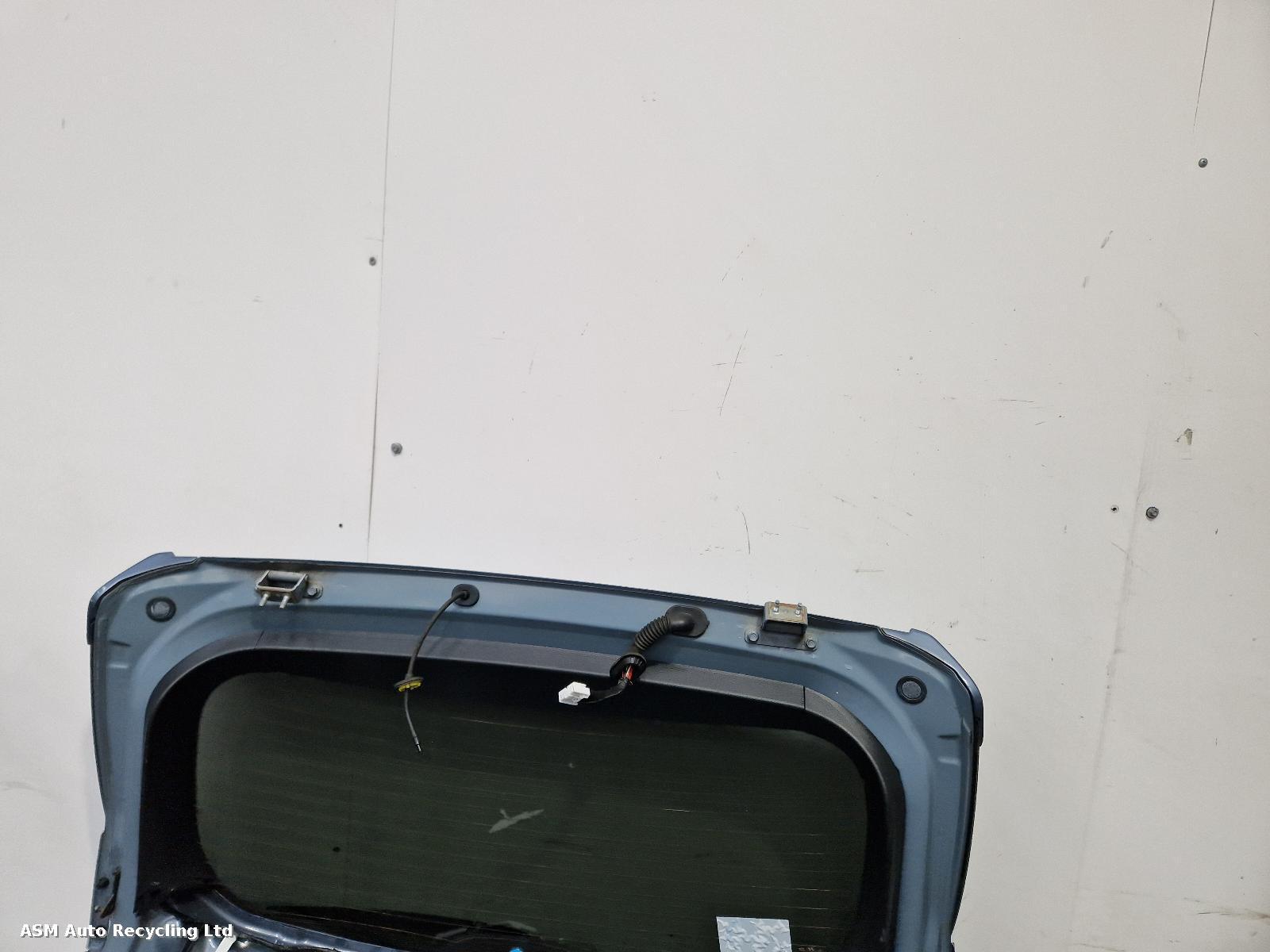 View Auto part Bootlid/Tailgate Hyundai Santa Fe 2016