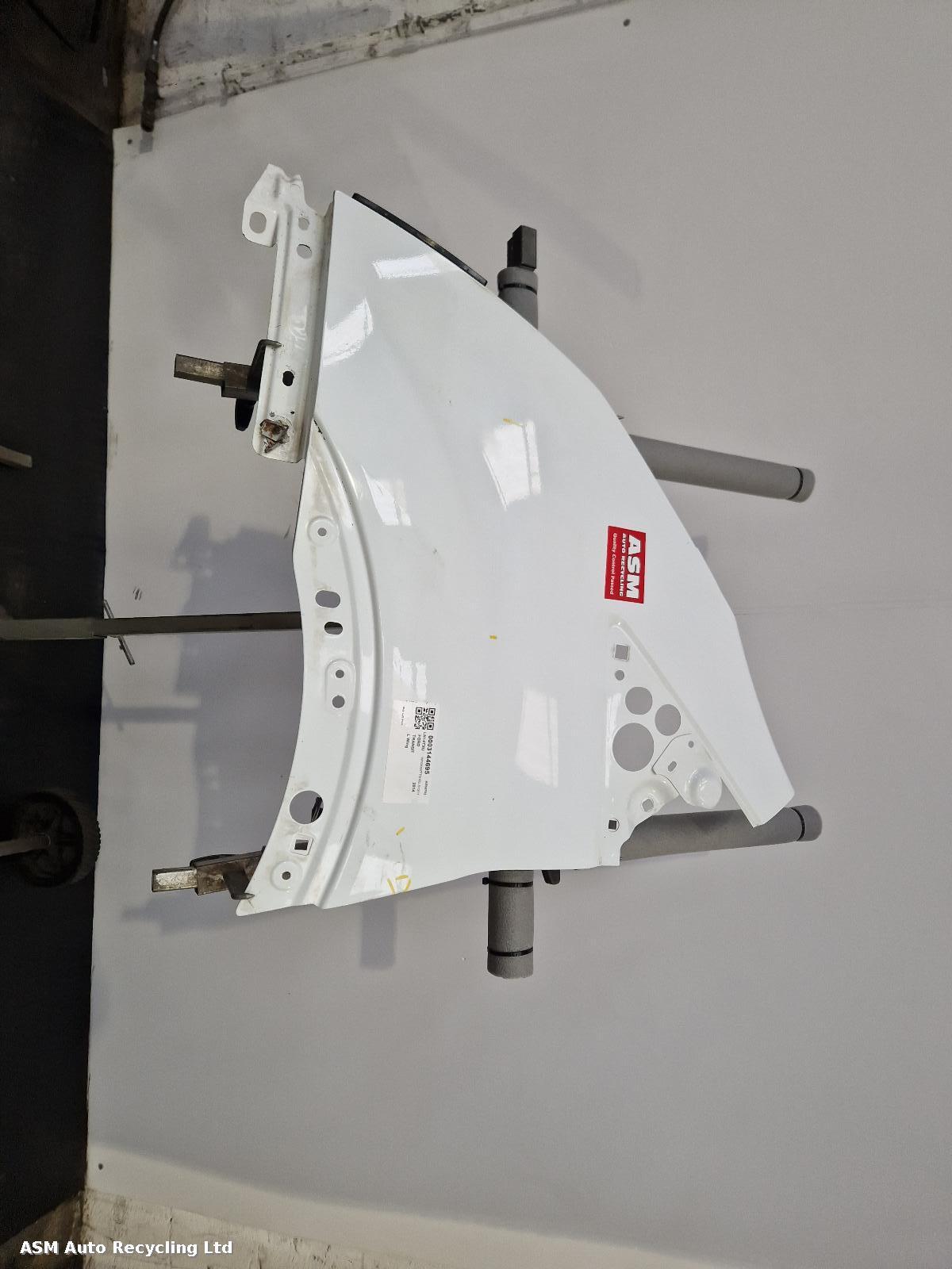 View Auto part L Wing Ford Transit 2014