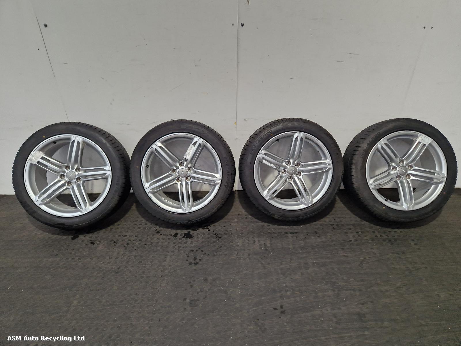 View Auto part Wheel Set Audi Q5 2013