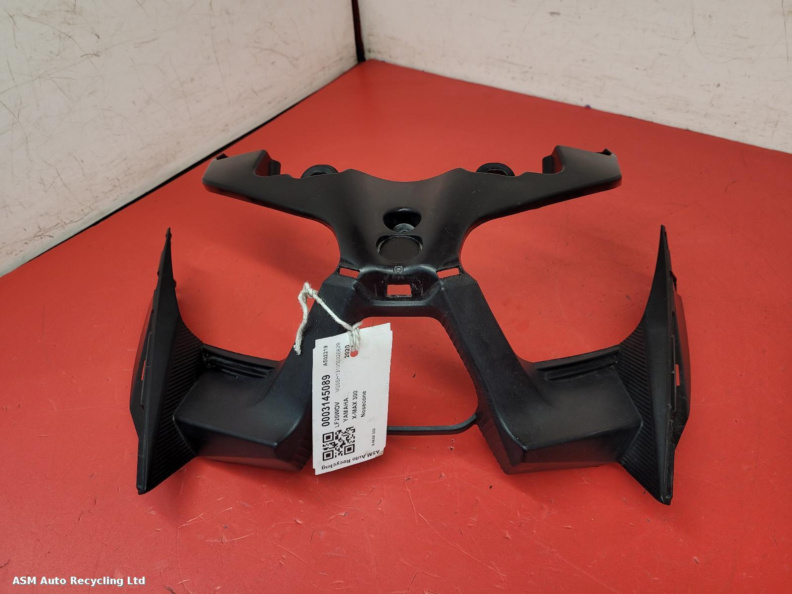 View Auto part Nosecone Yamaha X-max 300 2020