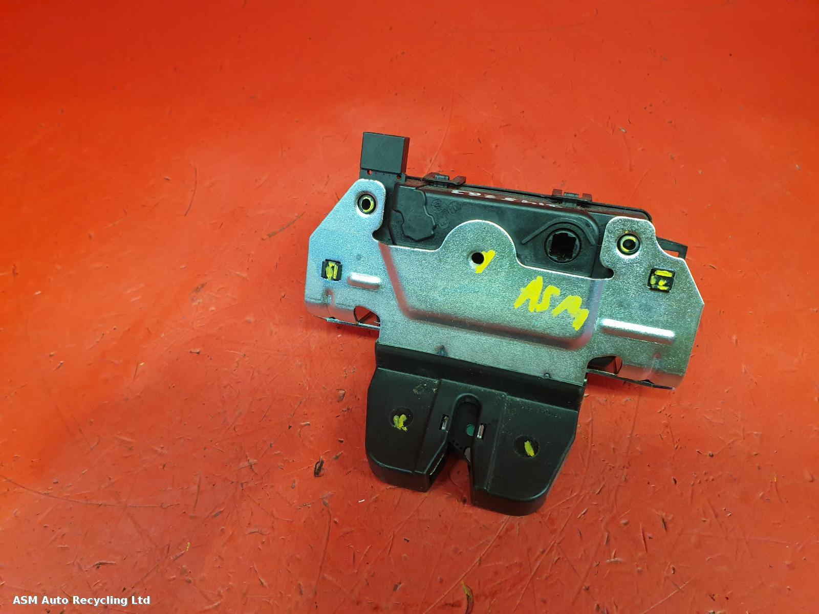 View Auto part Bootlid/Tailgate Lock Vauxhall Zafira 2014