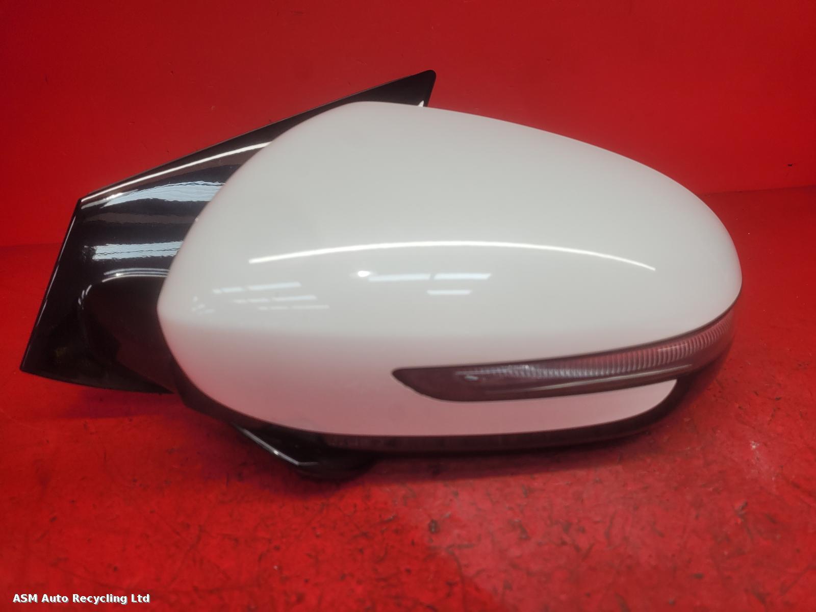 View Auto part L Door Mirror Kia Sportage 2018