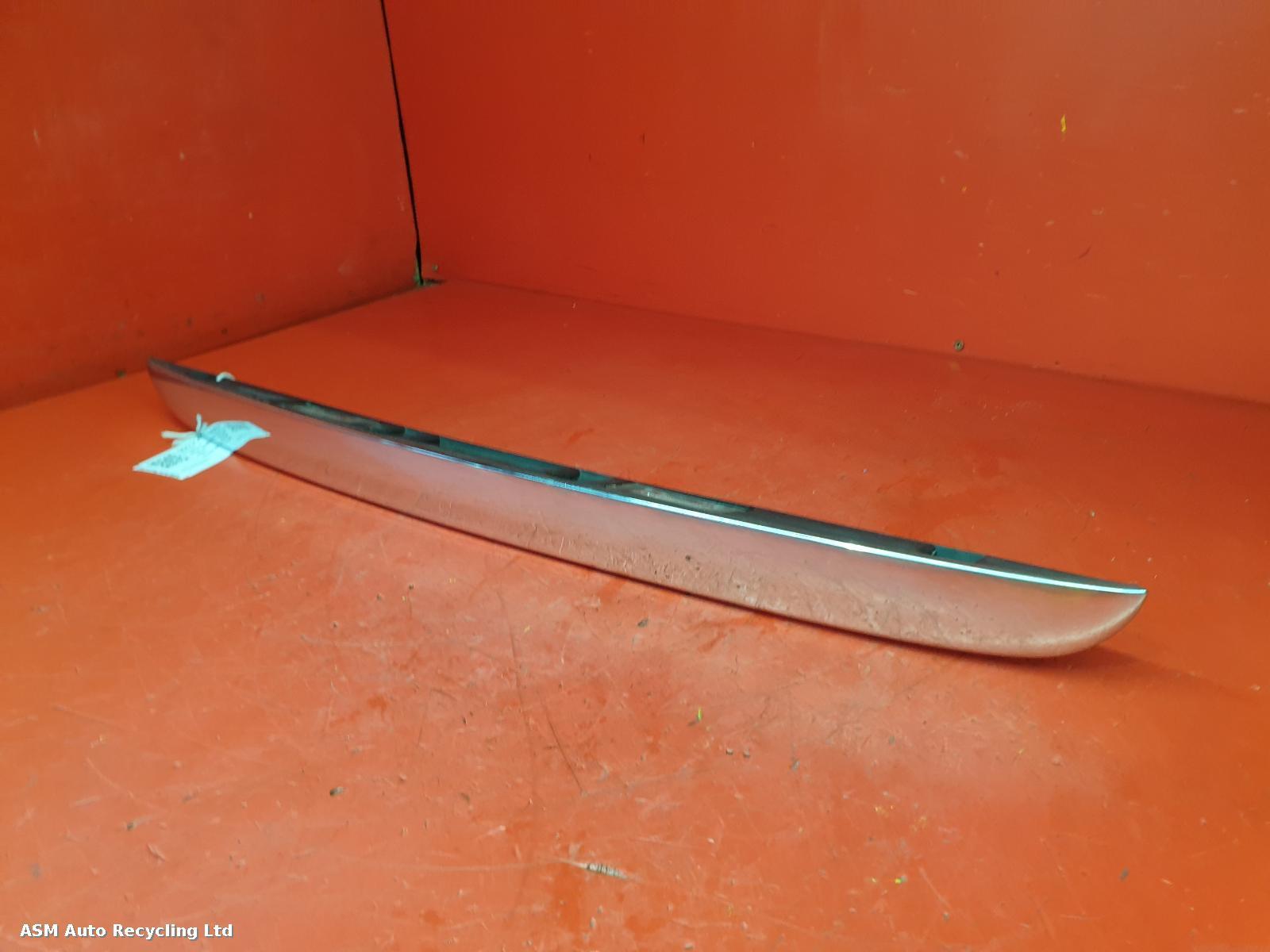 View Auto part Tailgate Handle Mini (bmw) Mini 2009